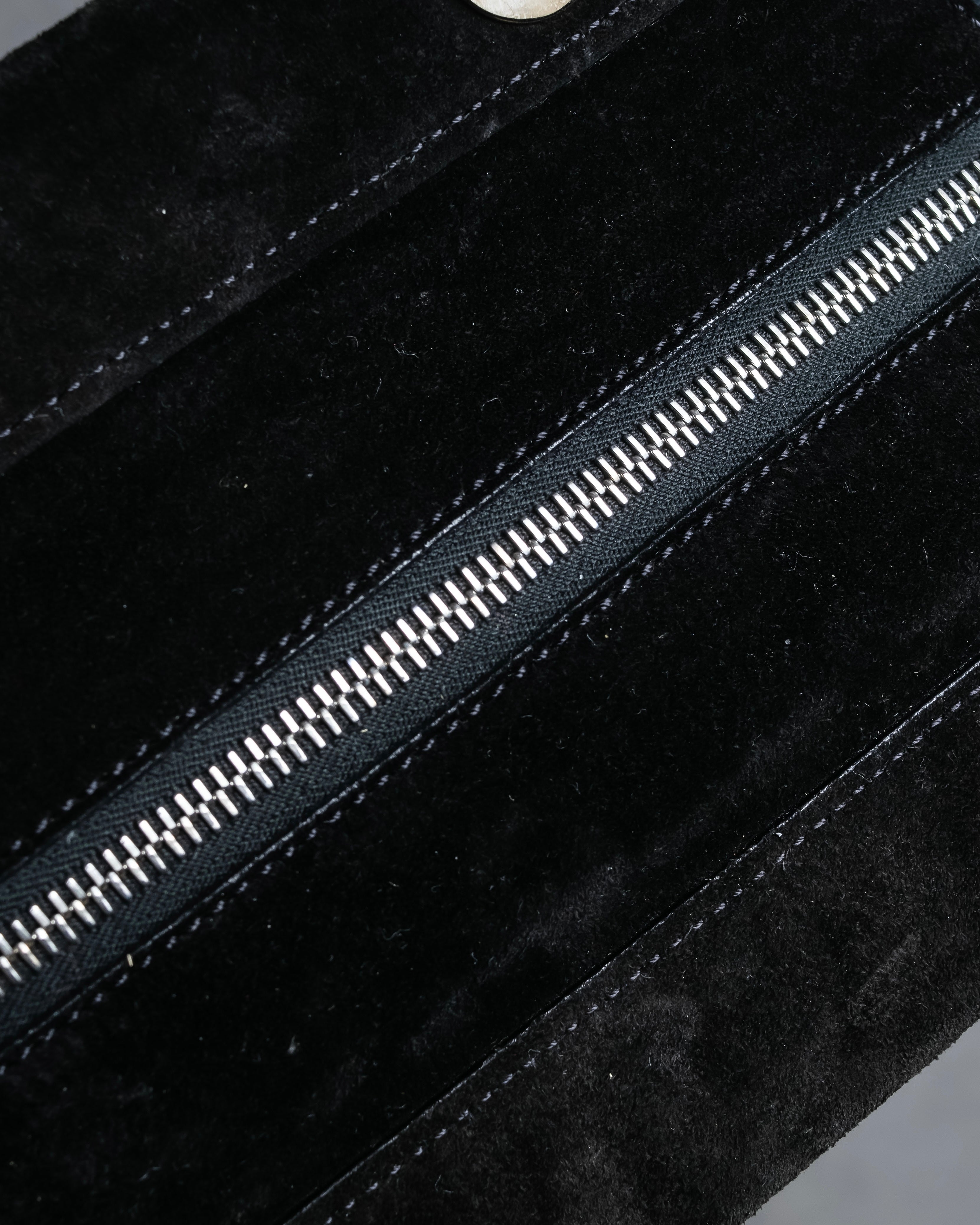 "CELINE" Horizontal form suede one-handle bag