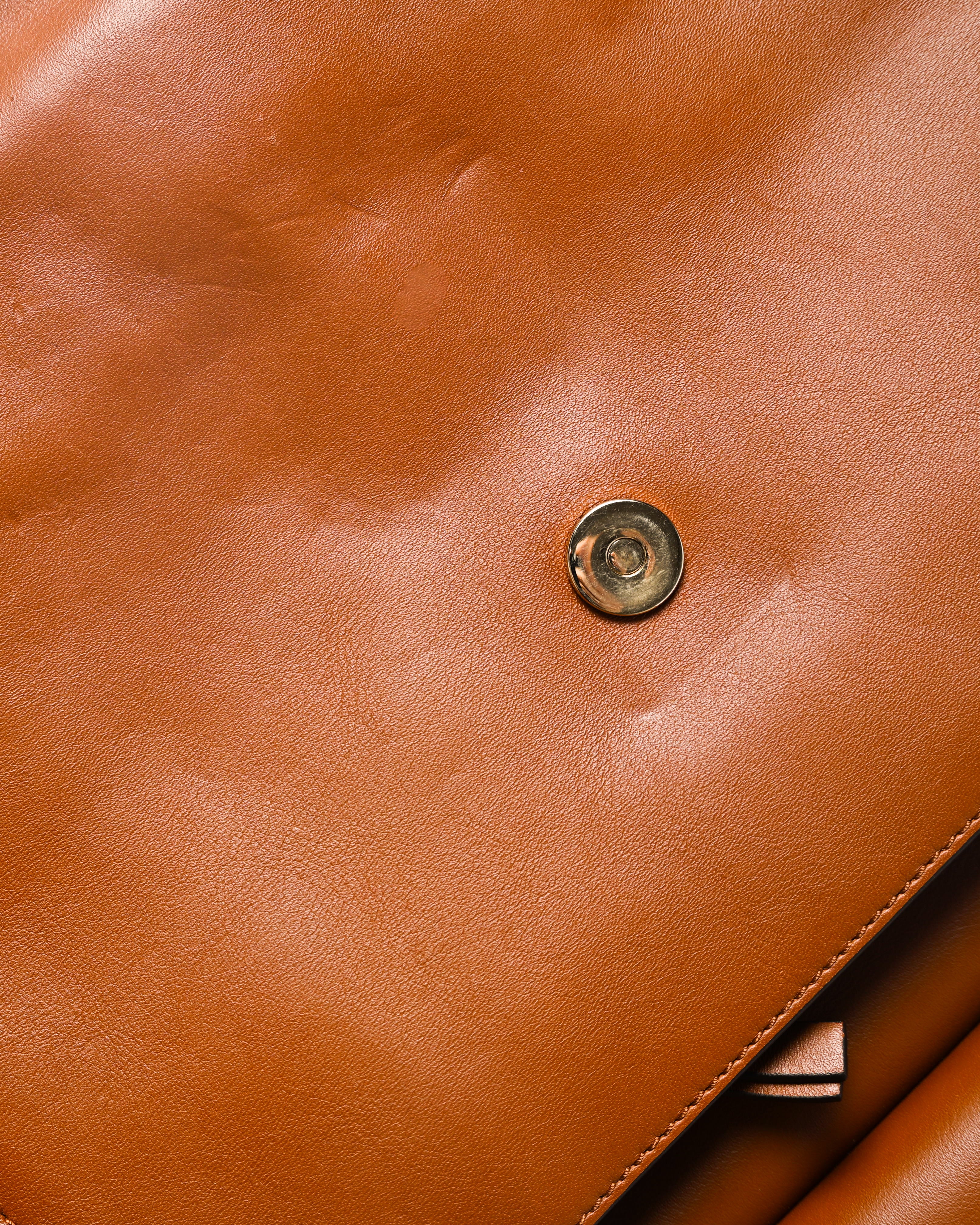 Chloe by Clare Waight Keller/ 2015 “Faye” Beautiful Suede Calf Skin Shoulder Bag Brown