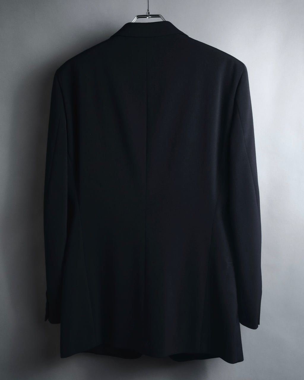 "EMPORIO ARMANI" Minimalist three-button tailored jacket