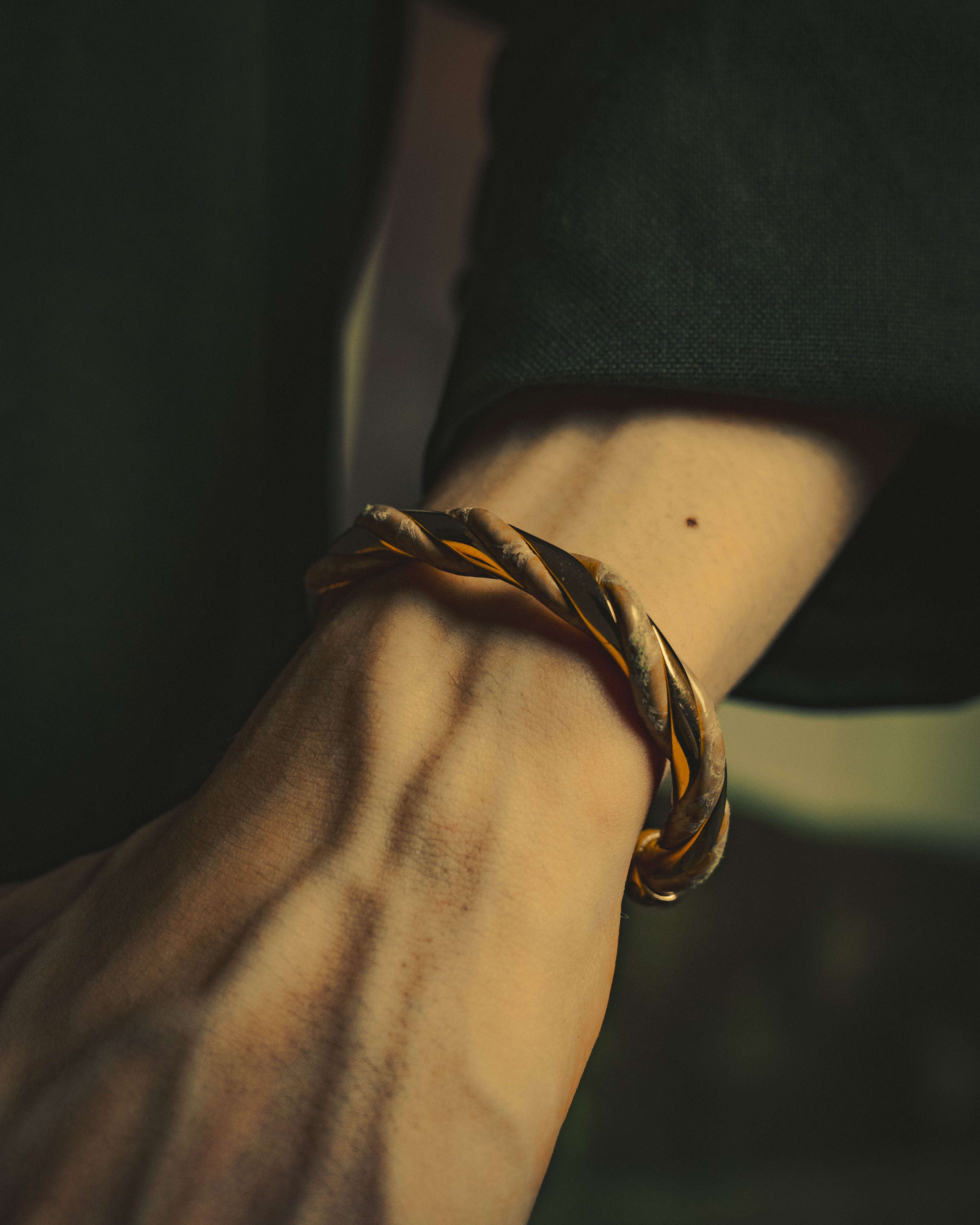 -SPECIAL- "Hermès" Twisted cuff bracelet