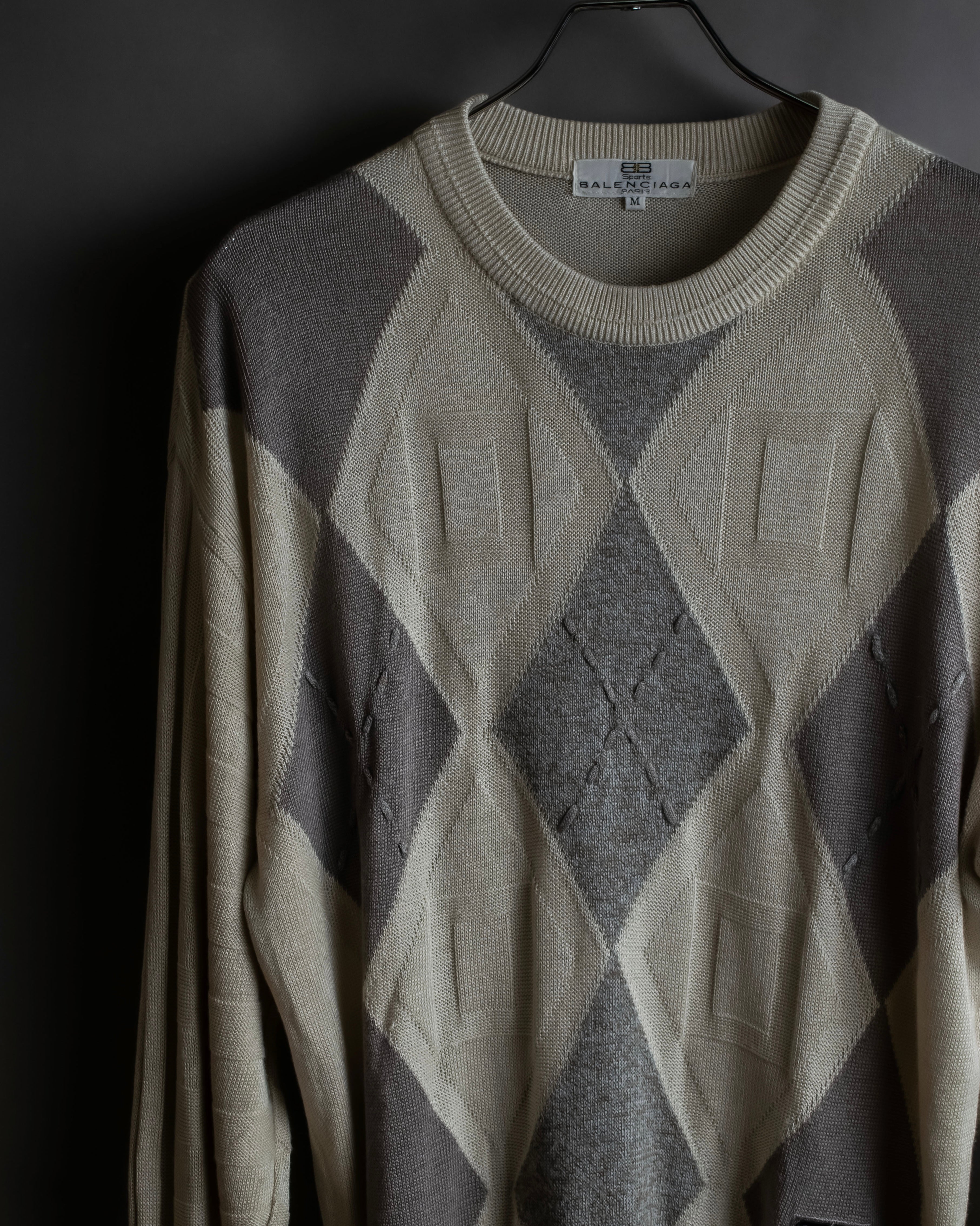 "BALENCIAGA" Diamond pattern argyle twill crew neck knit