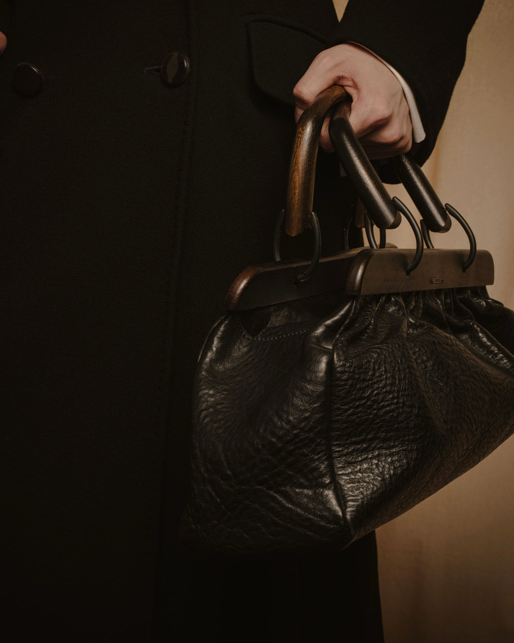 -SPECIAL- "GUCCI"
90’s-00’s Wood handle frame bag