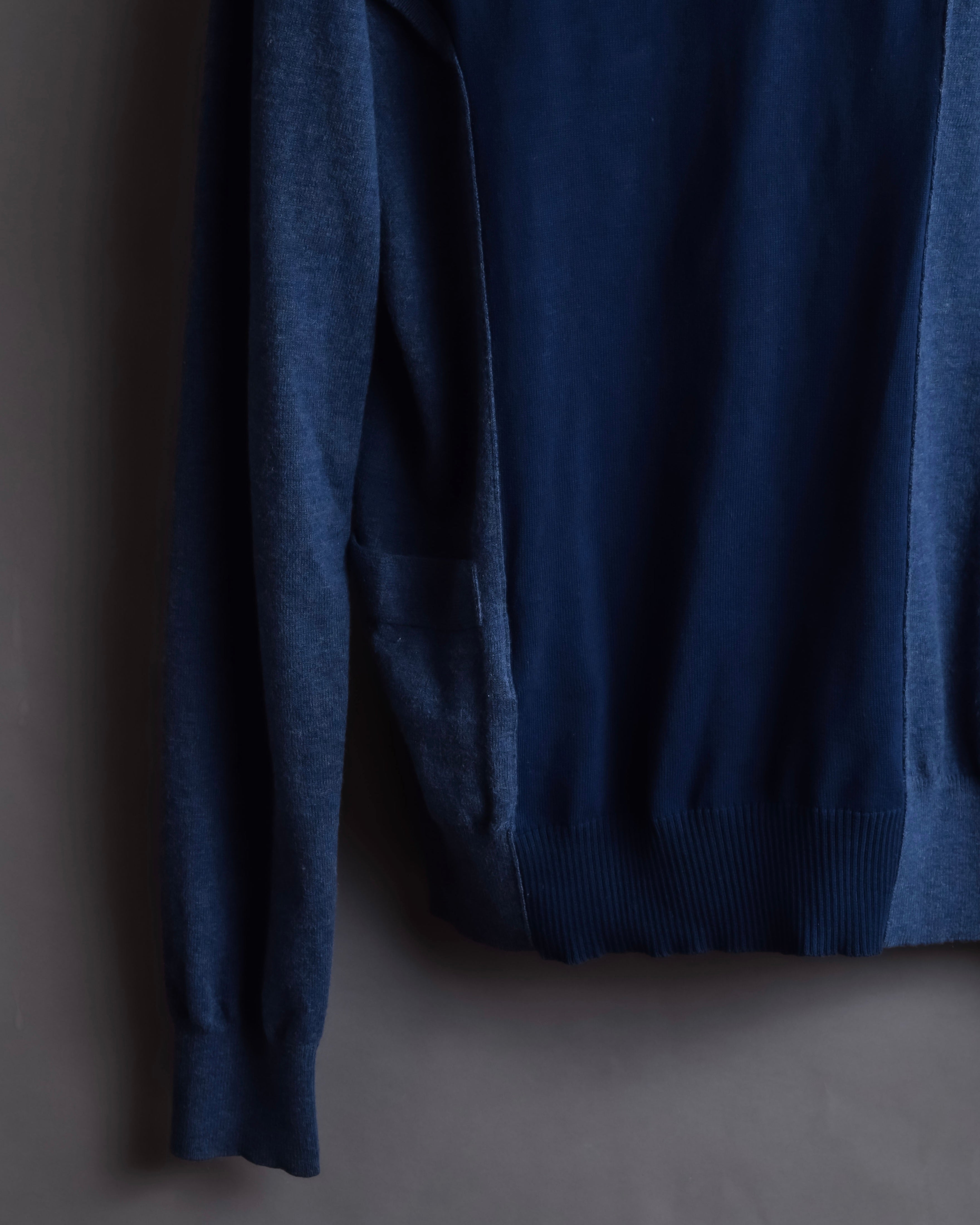 "MAISON MARGIELA" 17SS Asymmetric button line knit