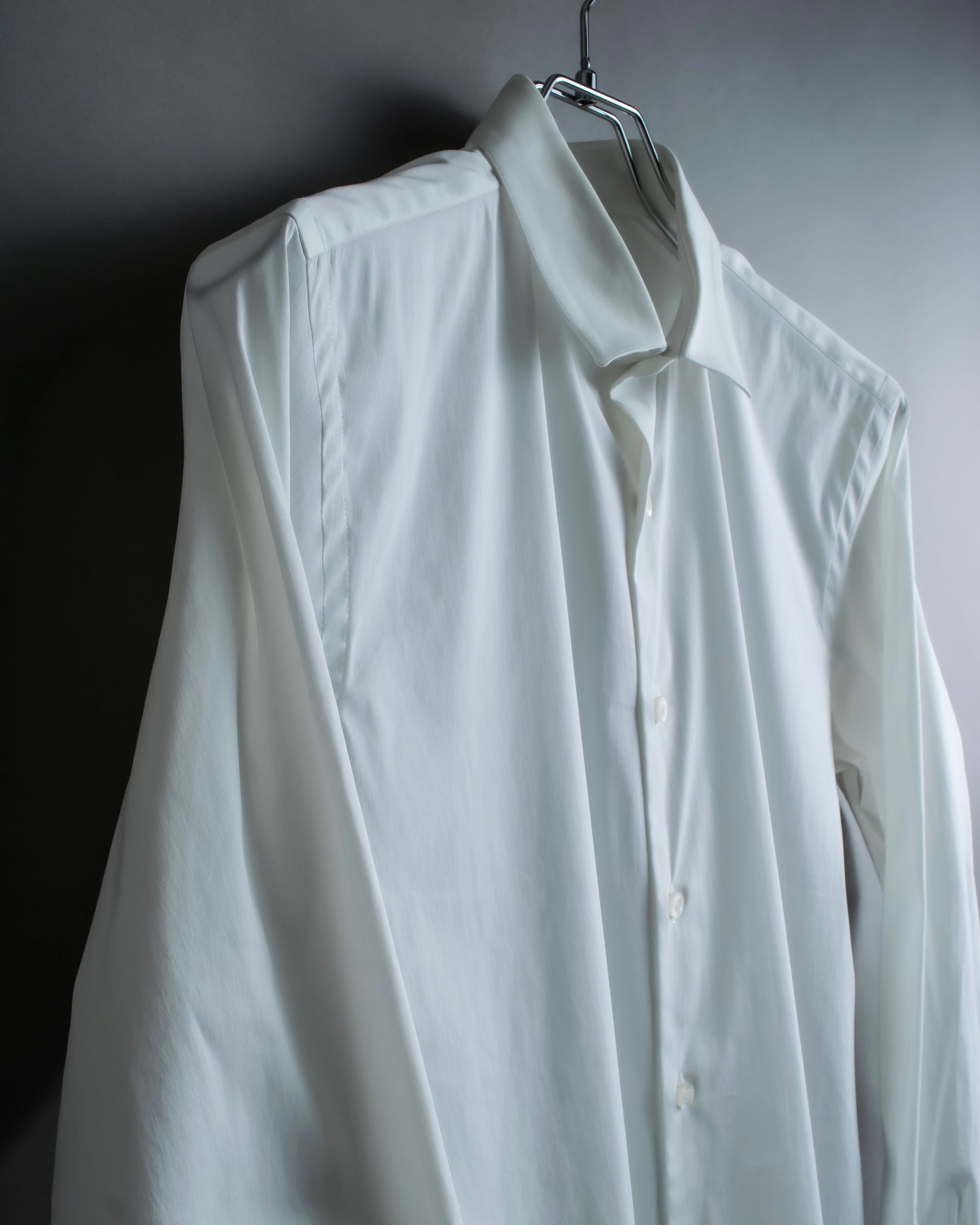 “PRADA” Short pointed collar dress shirt