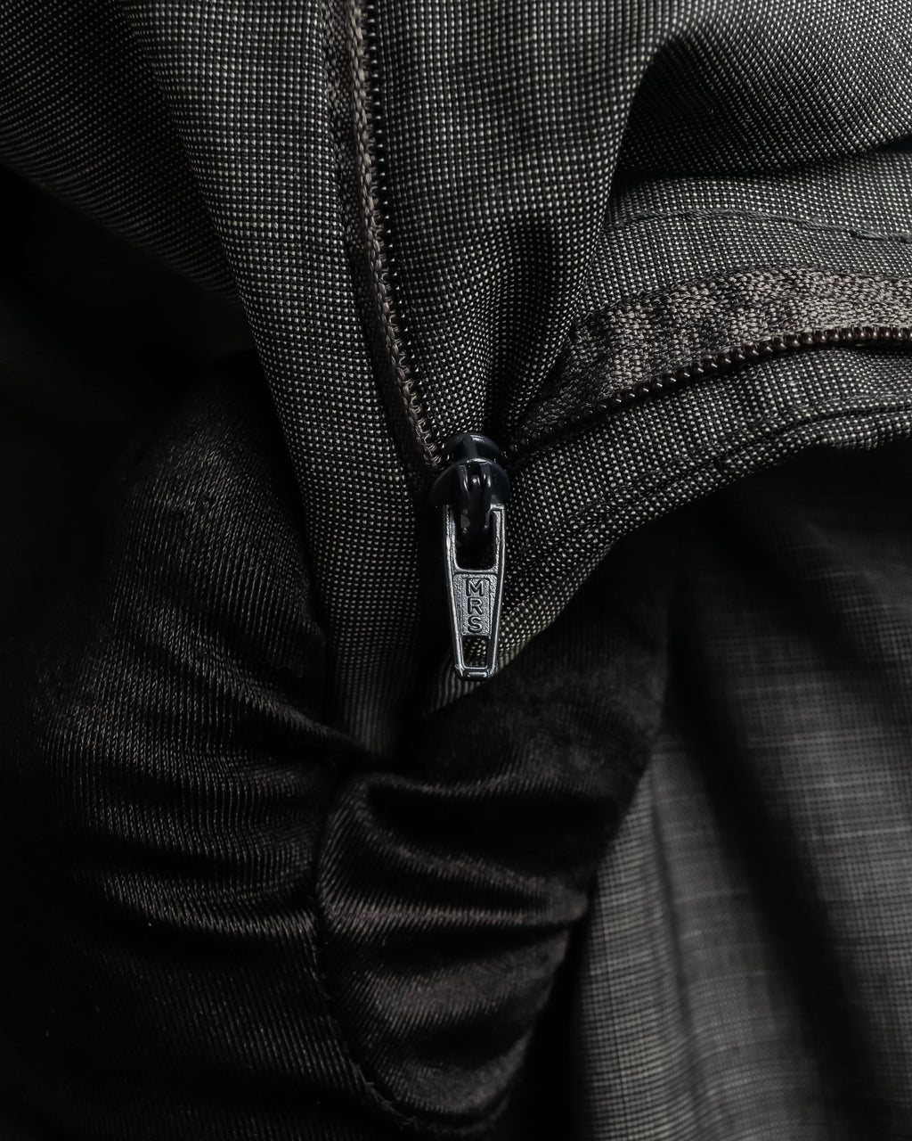 "PRADA" Sharkskin wool minimal tailoring set up