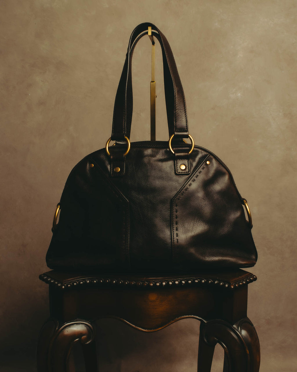 -SPECIAL- “Yves Saint Laurent” 00’s-10’s Muse leather handbag