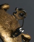 "Jerry Robertson design clock motif brooch"