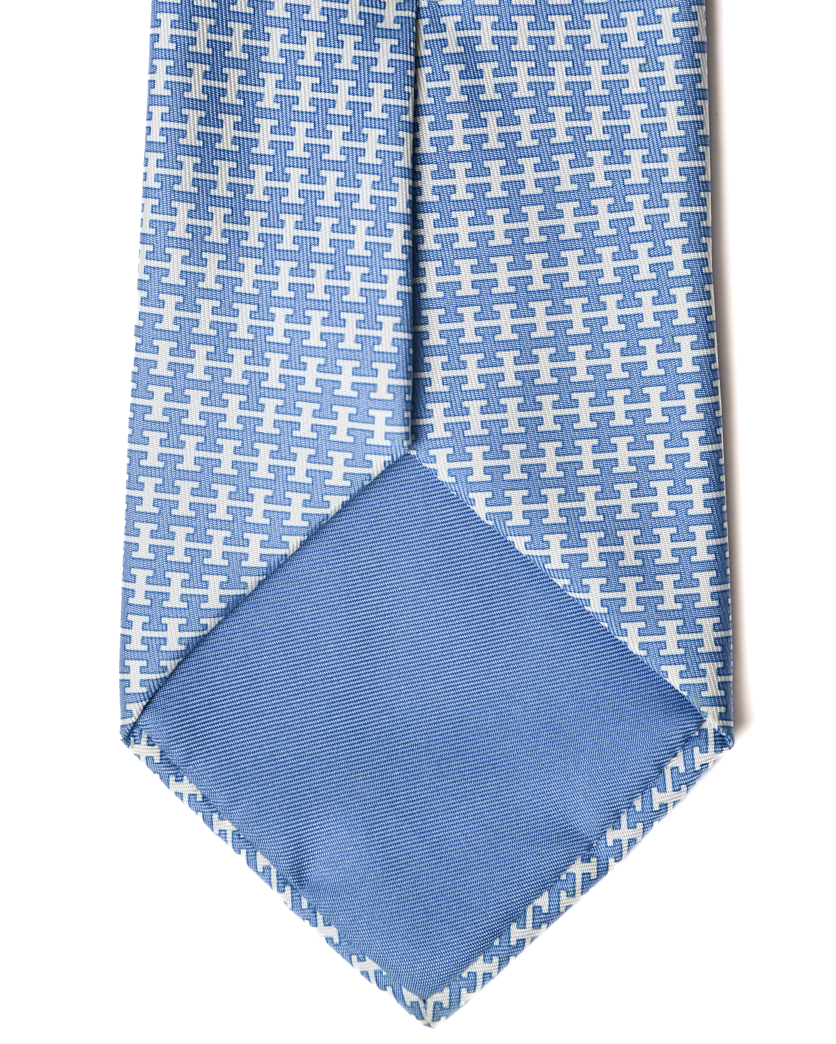 HERMES/ H Logo Silk Tie Sky Blue × Whigte