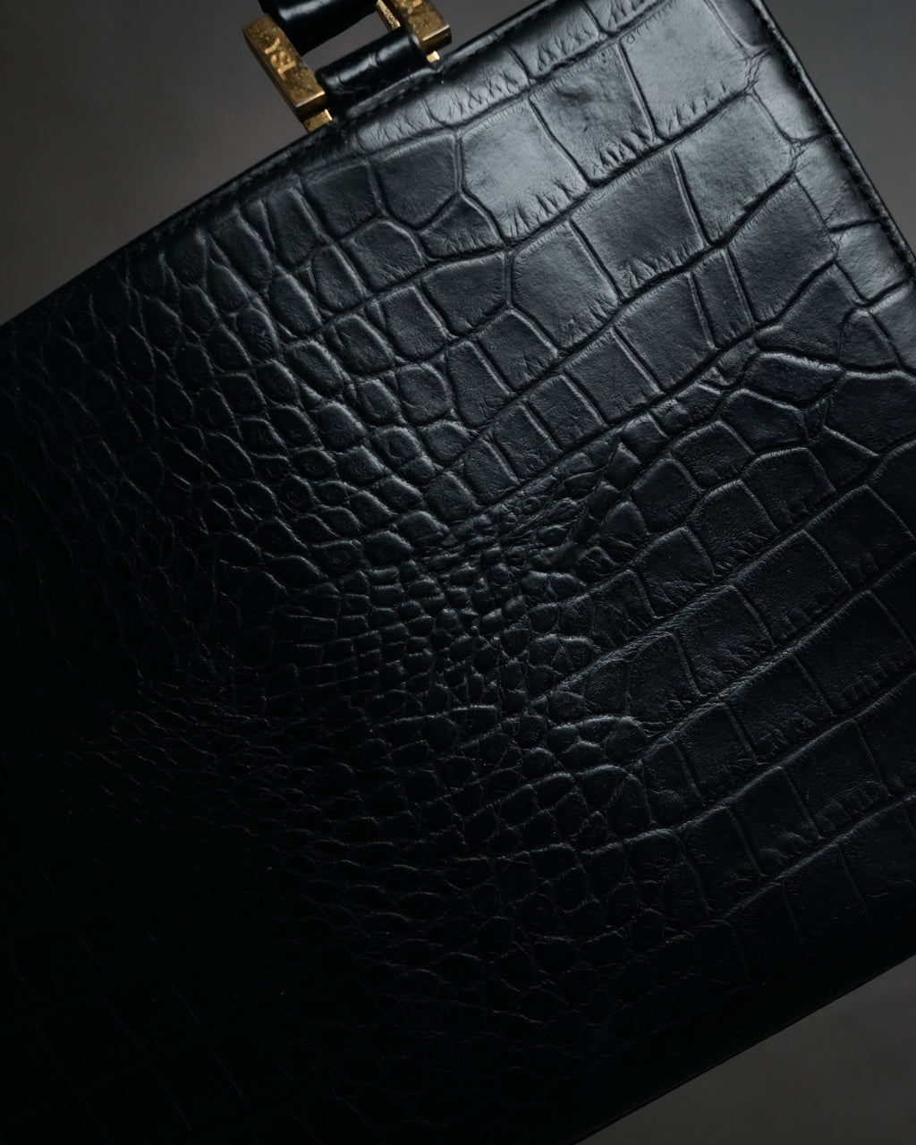 “YVES SAINT LAURENT” 90’s–Early 00’s Croc embossed leather woven stitch tote bag