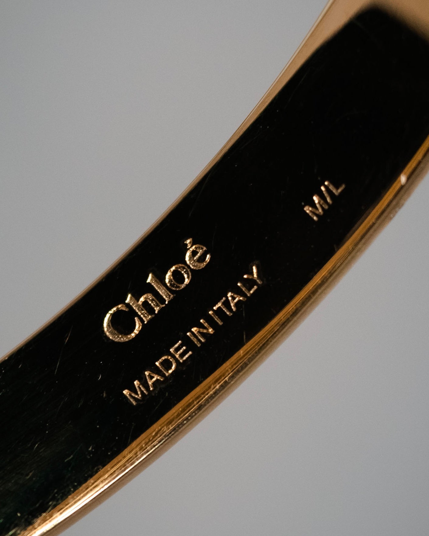 “Chloe” 2010’s crystal sphere chain bangle