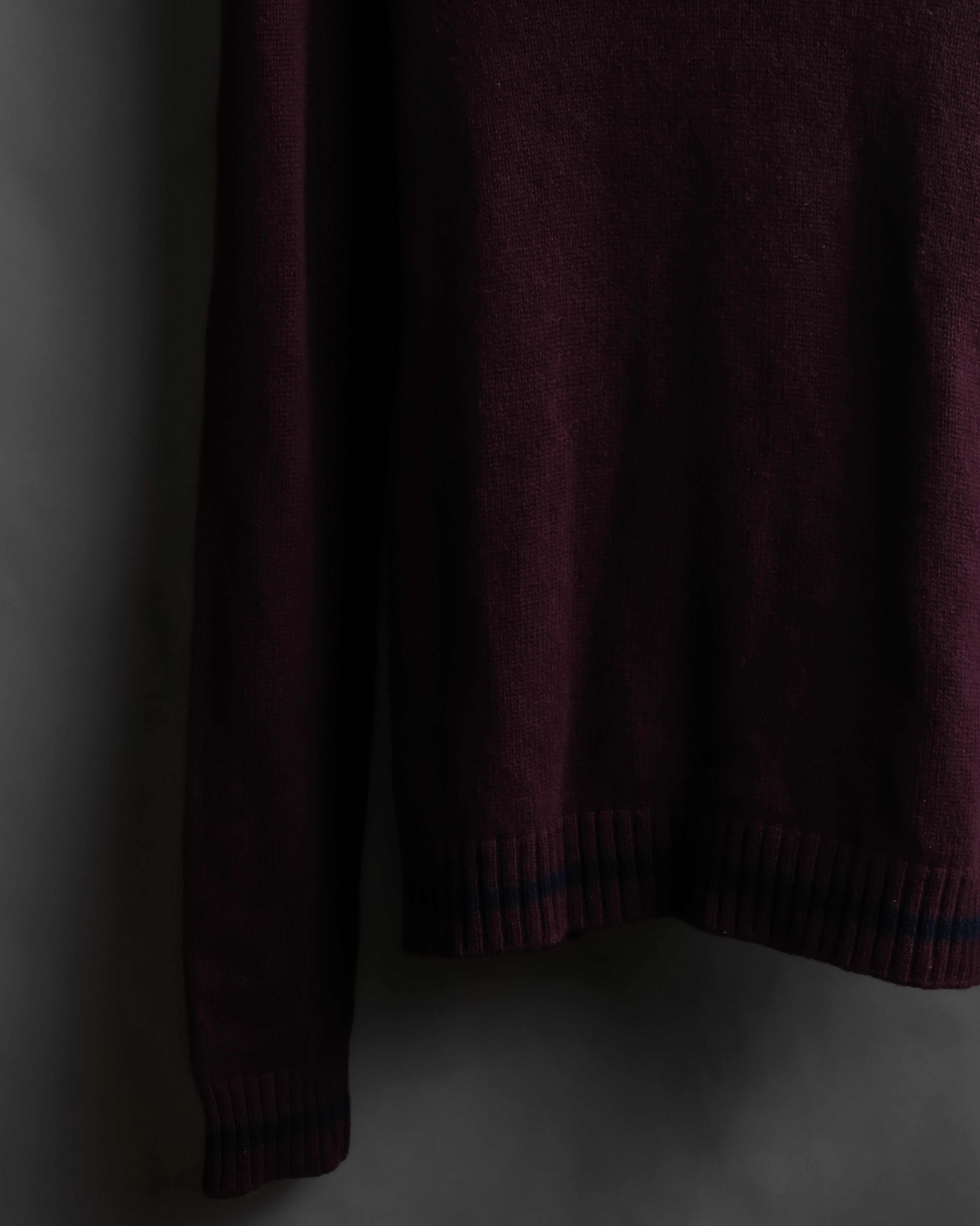 "MAISON MARGIELA"
20AW burgundy color V-neck knit