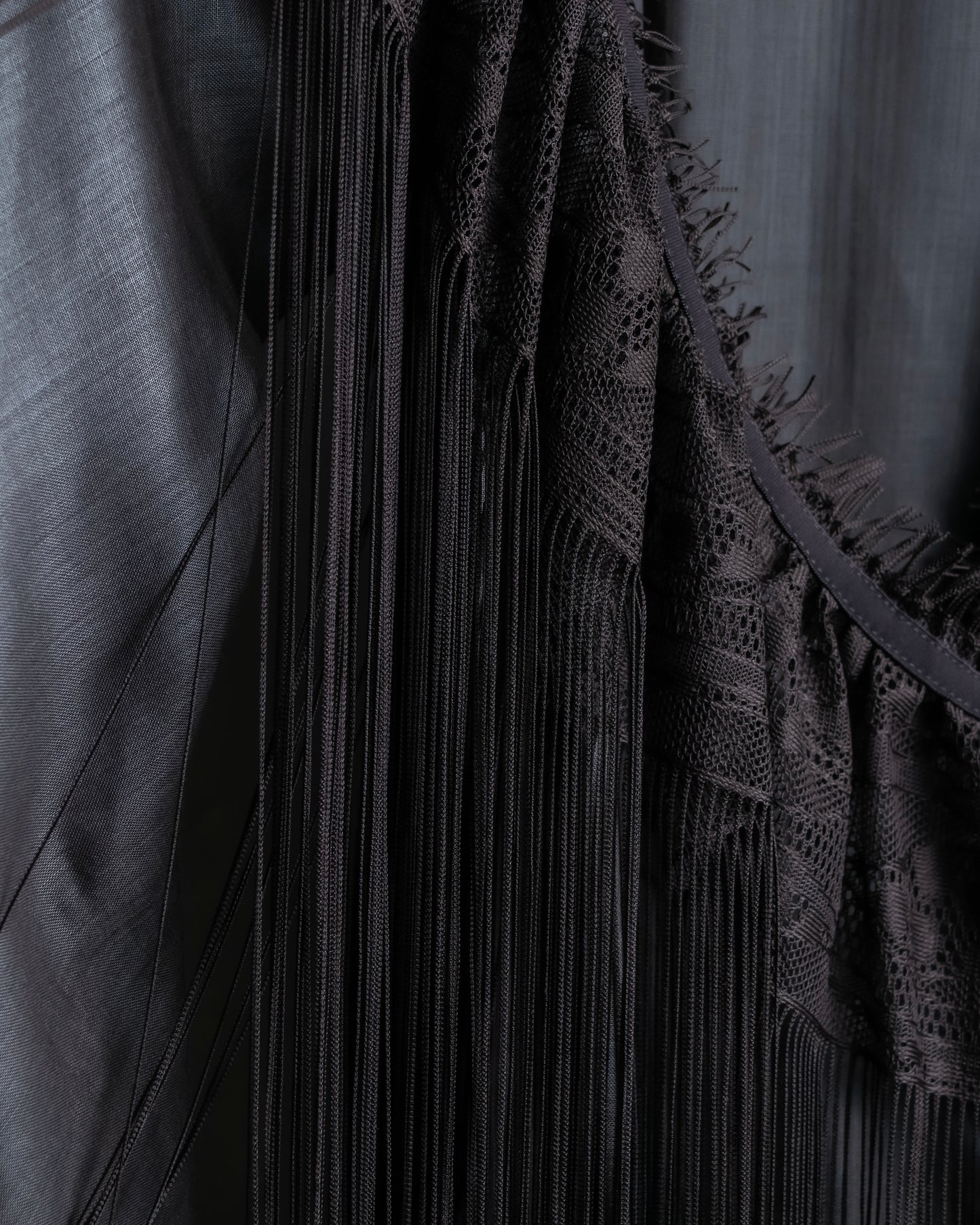 "ISSEY MIYAKE" Fringe design embroidered jacket