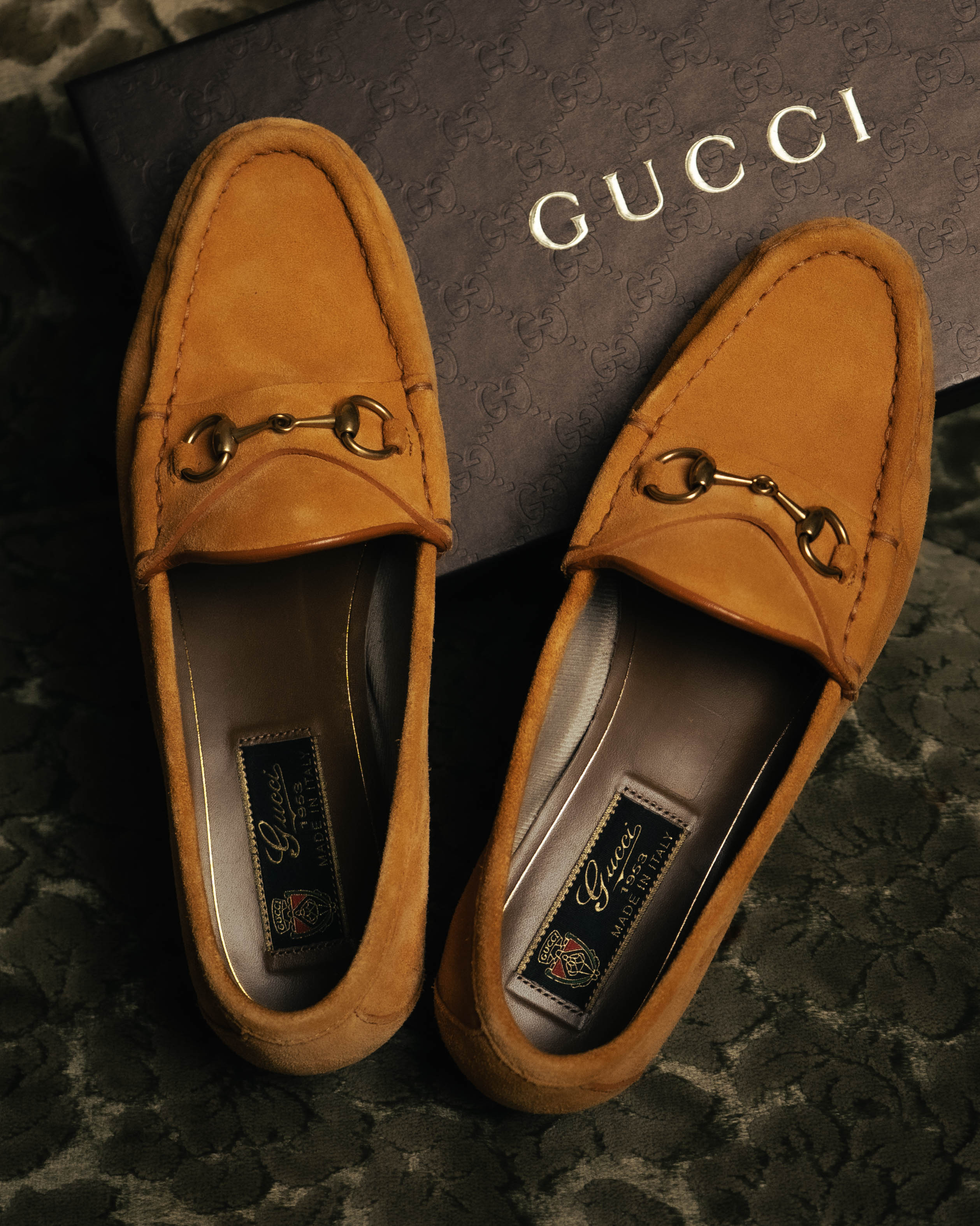 "GUCCI" 10's Camel suede horsebit loafers