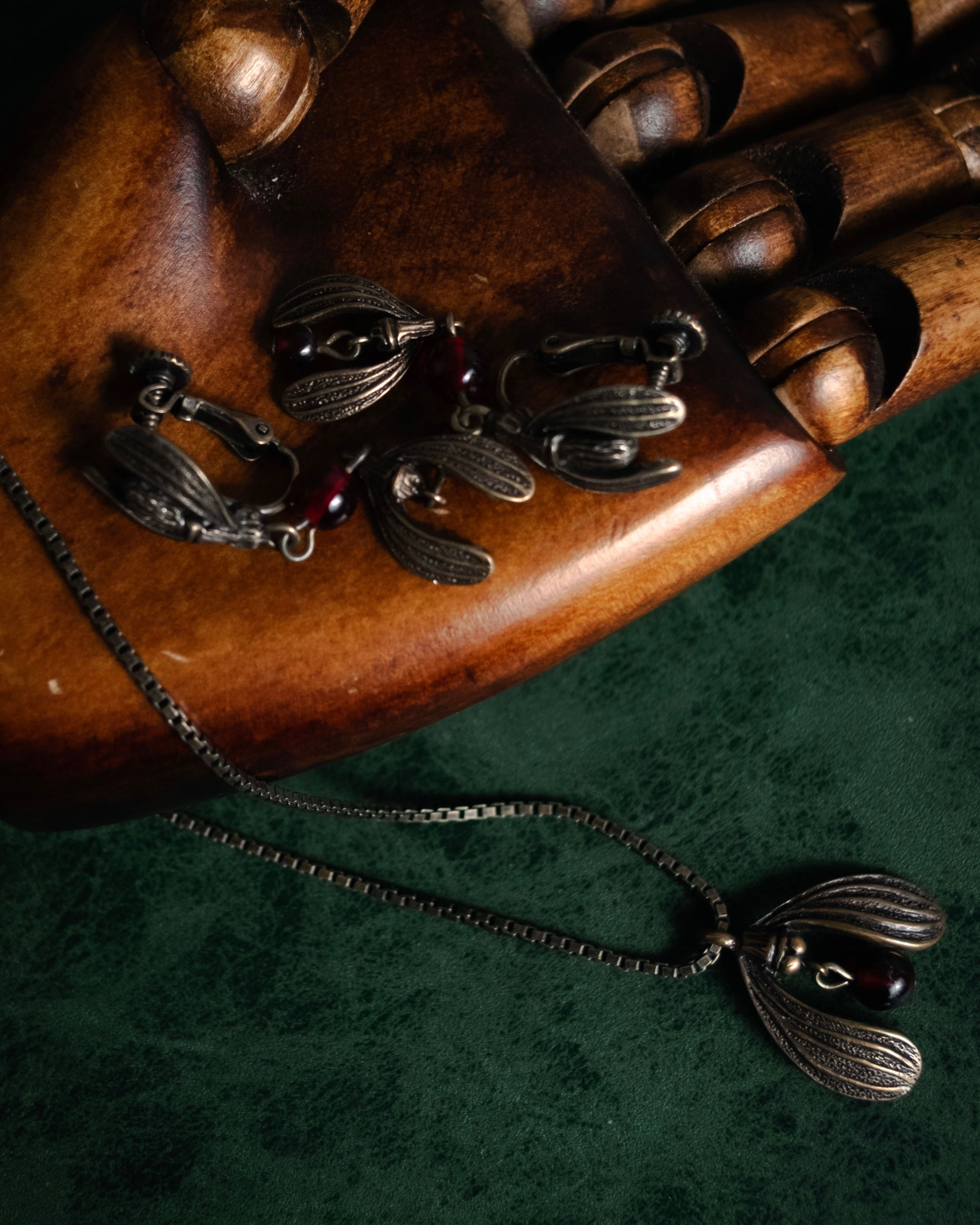 “Christian Dior” 90’s–00’s Botanical mistletoe motif necklace and earrings set