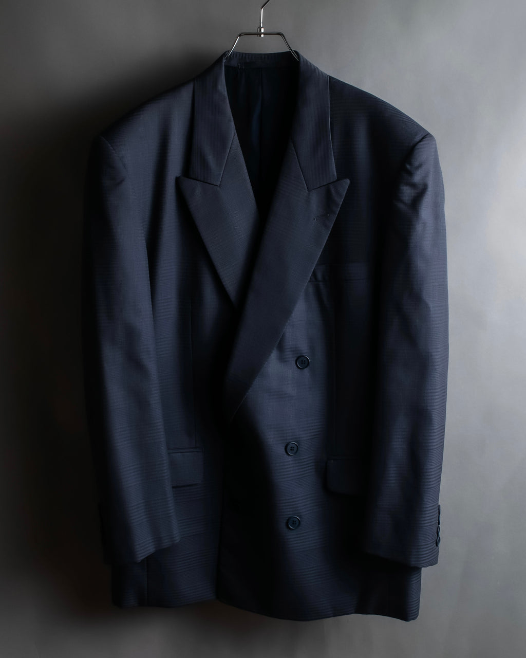 "CHRISTIAN DIOR MONSIEUR"
Shadow check pattern structured set up