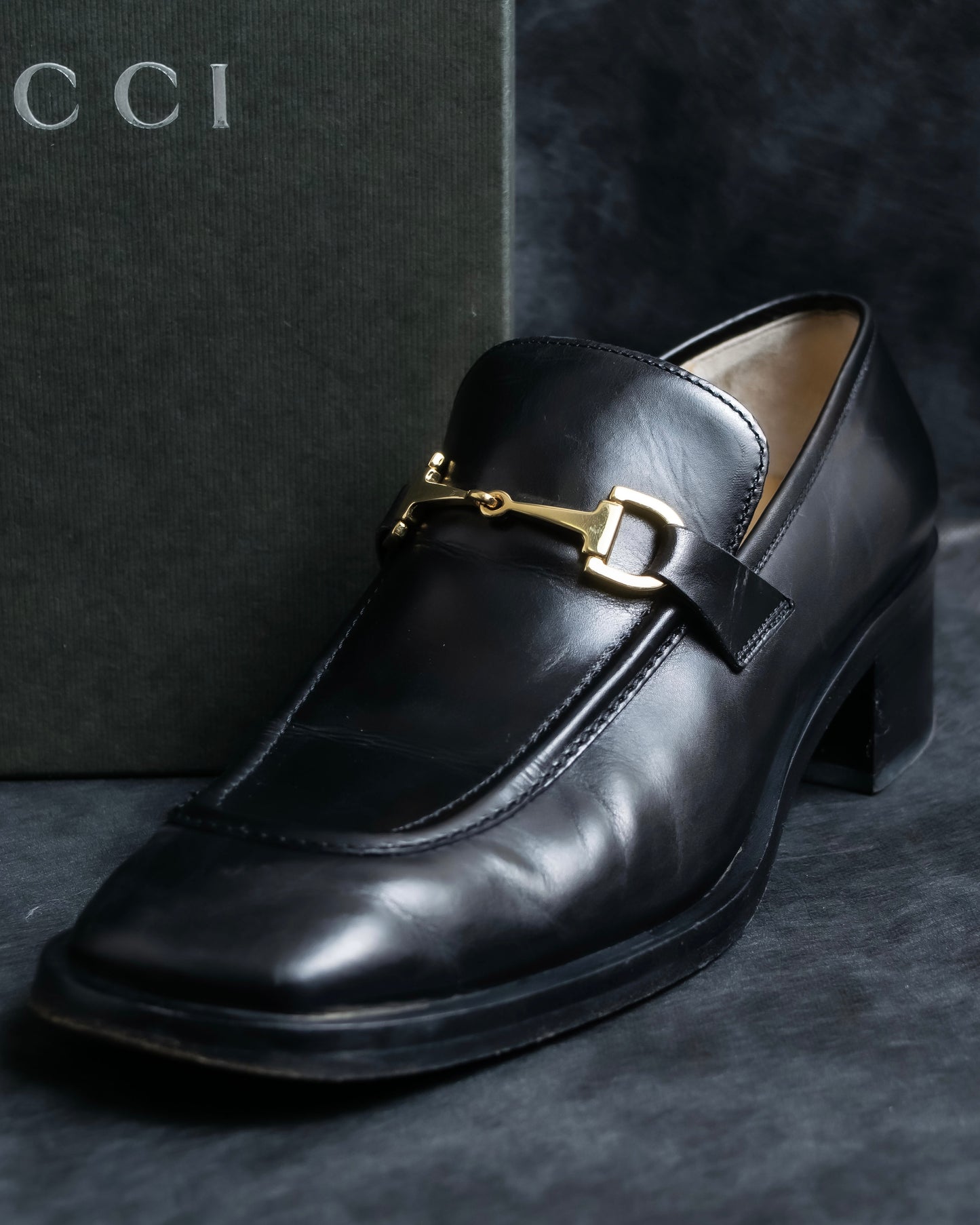 "GUCCI" Horsebit motif square toe heeled loafers