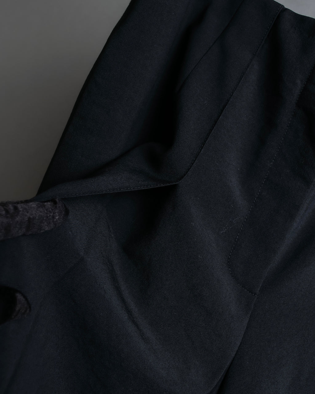 "LOEWE" Deep pleat tapered draped slacks