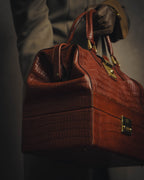 -SPECIAL- “Giorgio Armani” 90’s-00’s Crocodile embossed leather frame bag