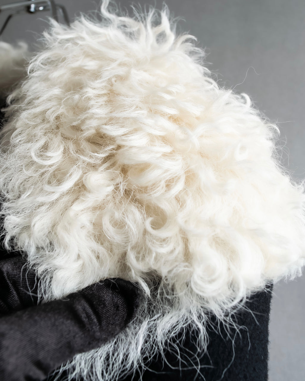 "HELMUT LANG" Fur collar belted long coat