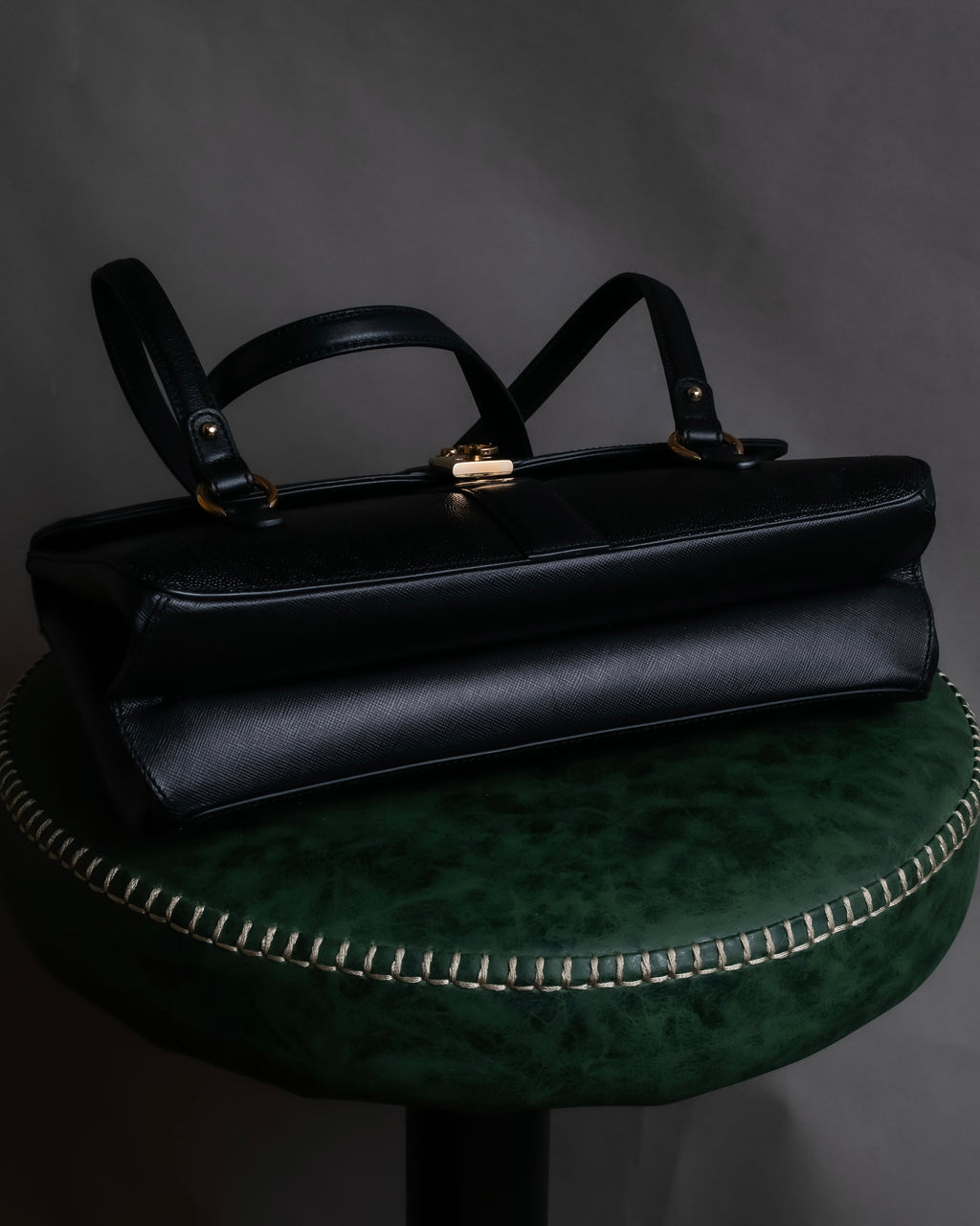 "Salvatore Ferragamo" Key-shaped Gancini motif design leather bag