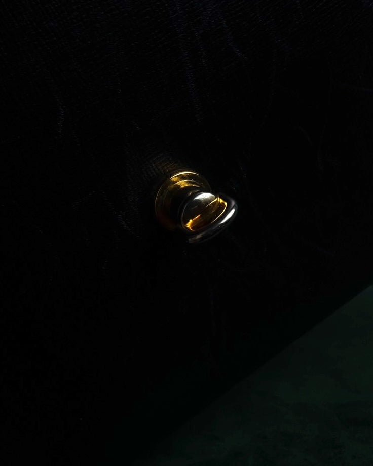 "YVES SAINT LAURENT" Cassandra logo engraved turnlock 2-way leather bag