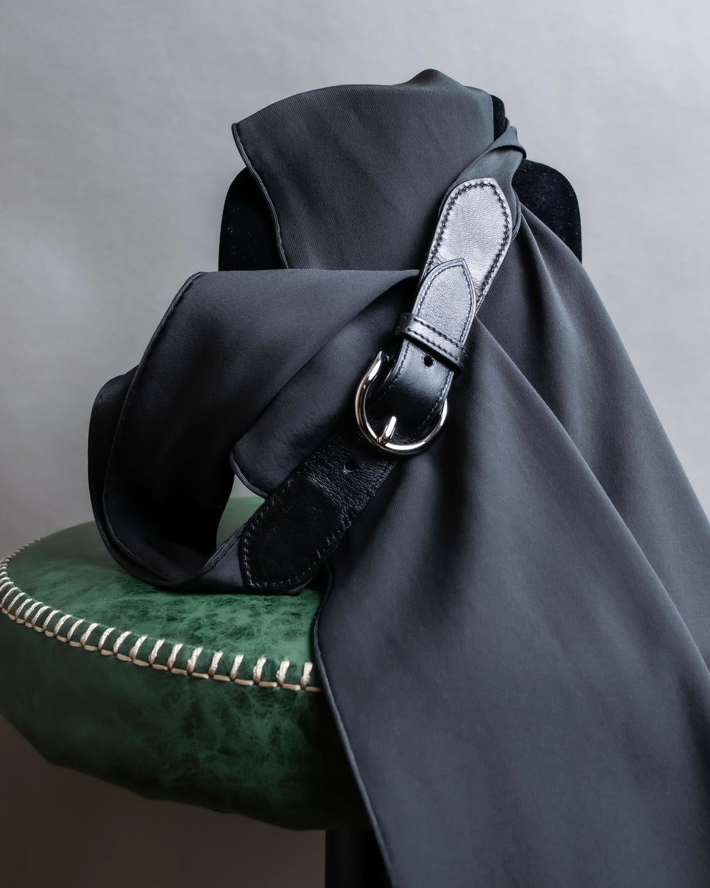 "HERMES" Silk cloth docking leather waist mark belt