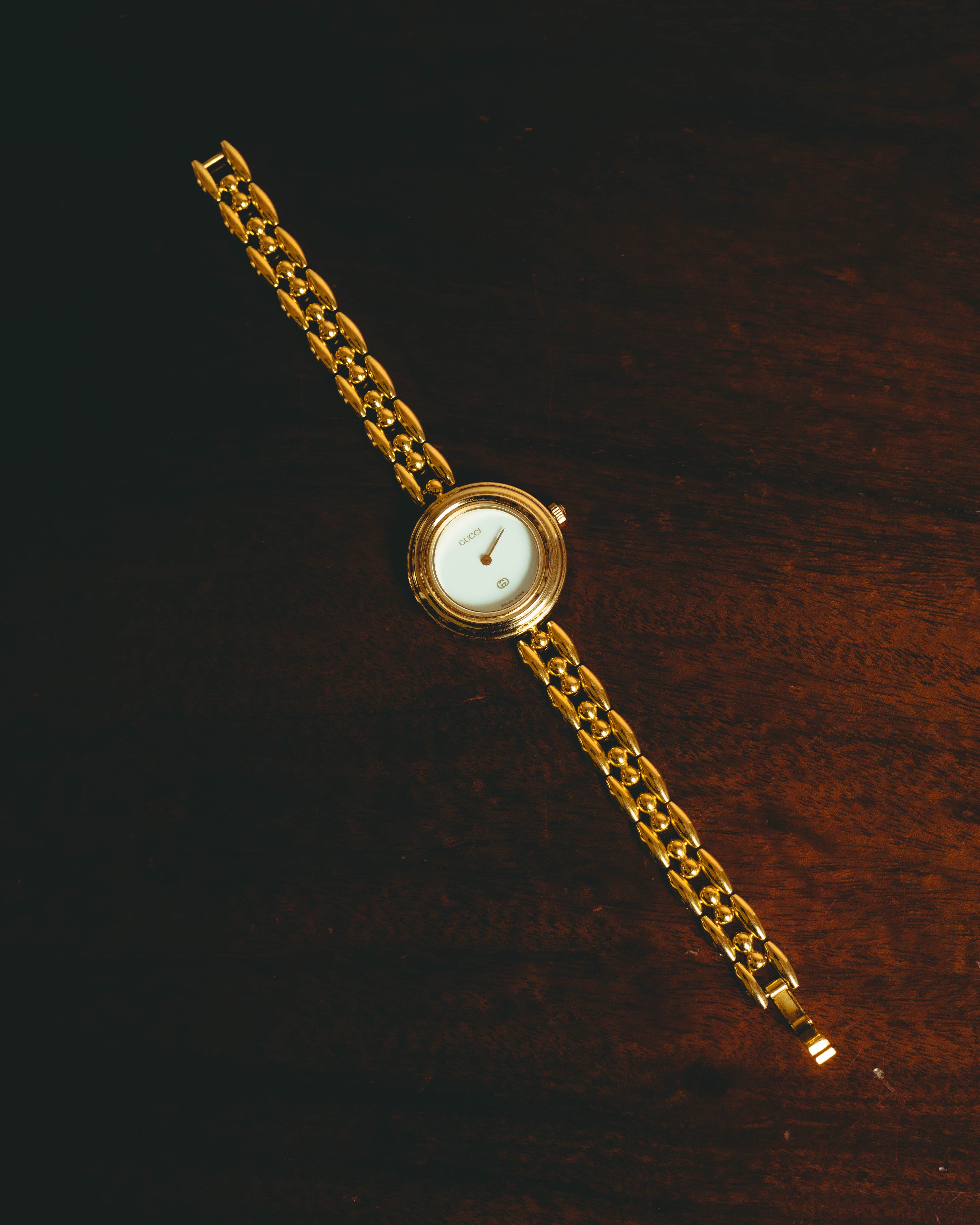 –SPECIAL– "GUCCI" 80's-90's Elegant gold tone wristwatch