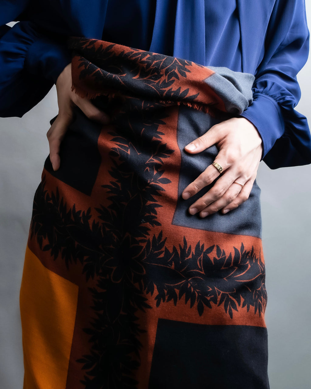 "Christian Dior" Botanical print large stole