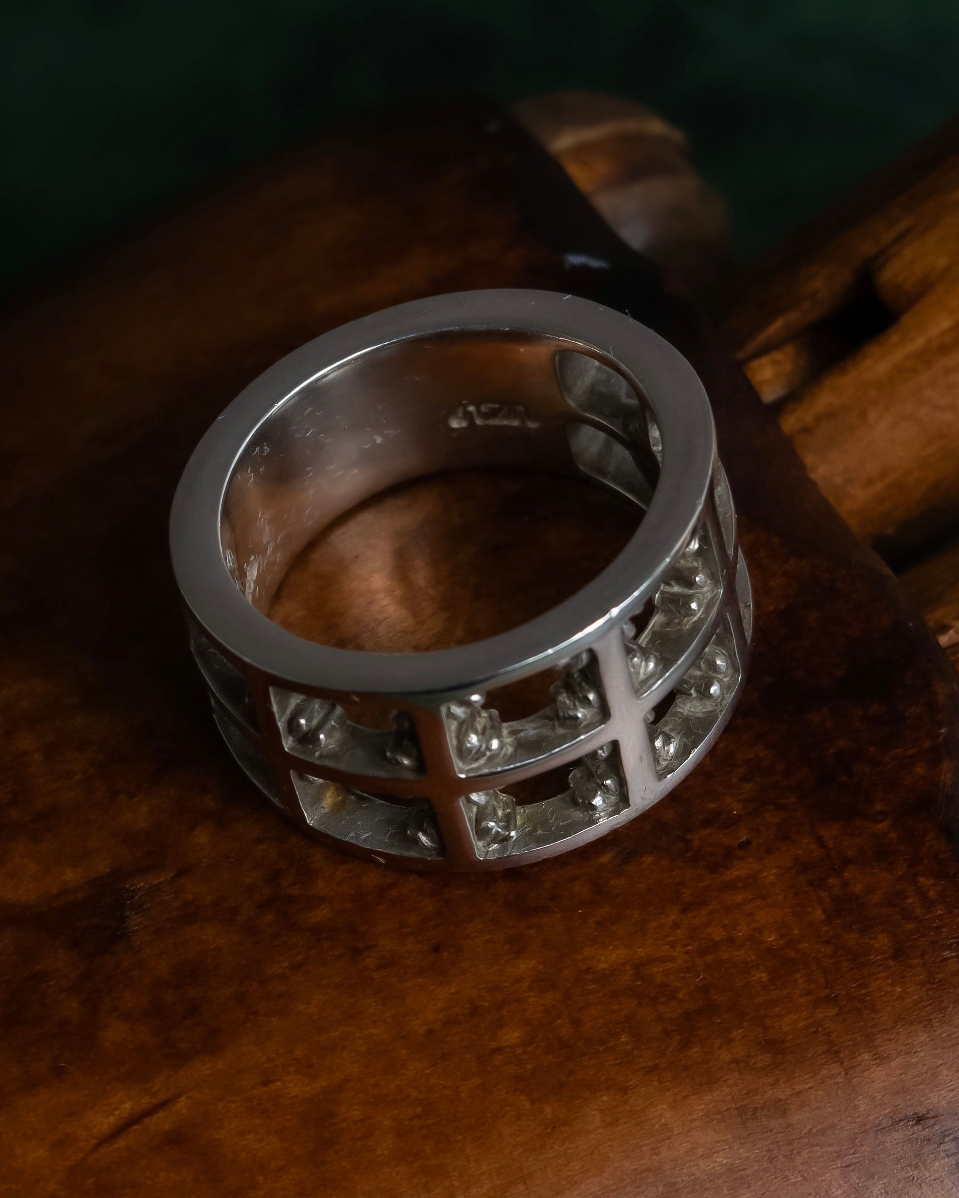 "Tiffany&Co" Silver 925 square cut edged ring