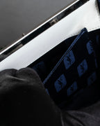 "YVES SAINT LAURENT" Clasp design chain shoulder patent leather bag