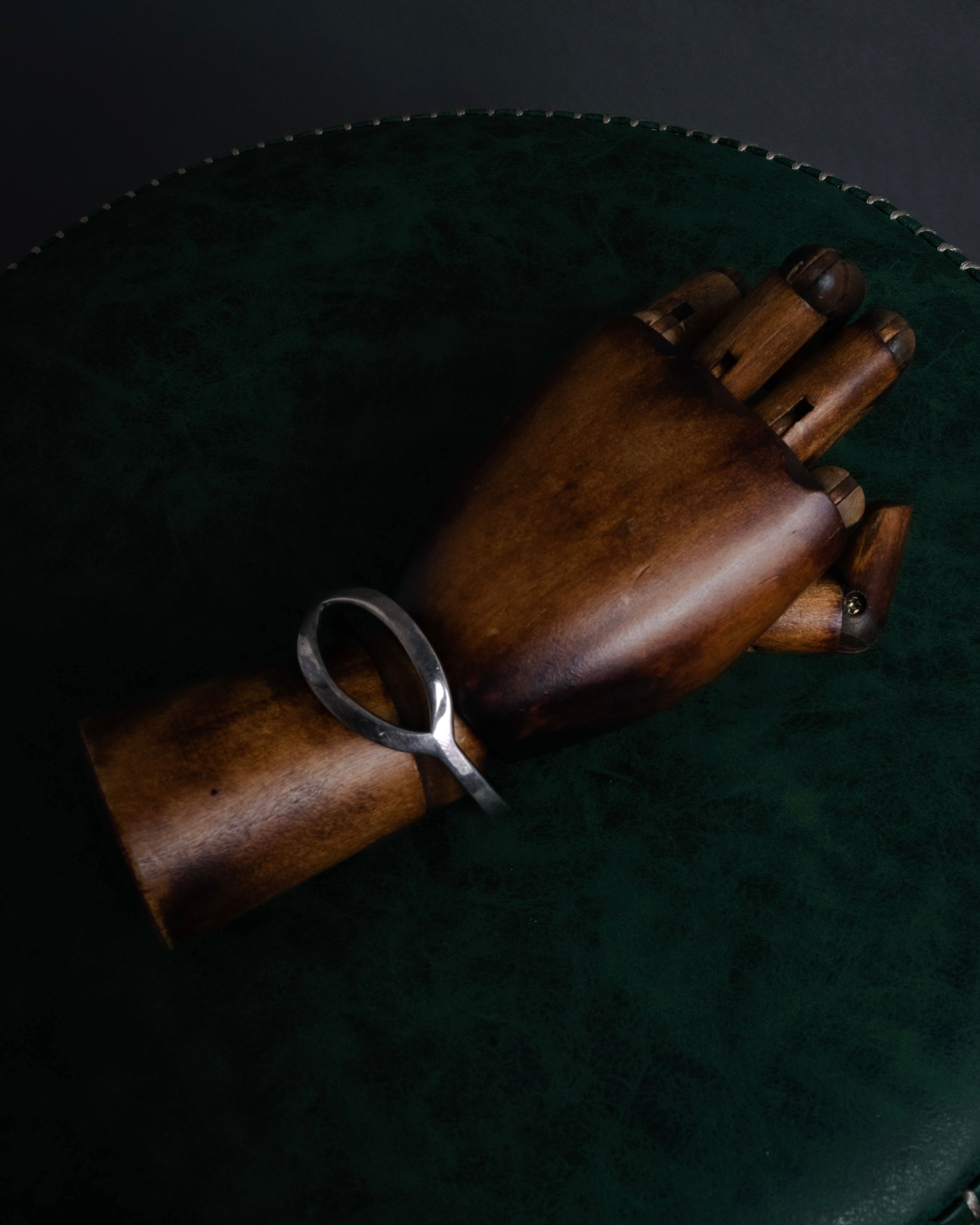 “PHILIPPE AUDIBERT” 2010’s Sculptural openwork cuff bangle