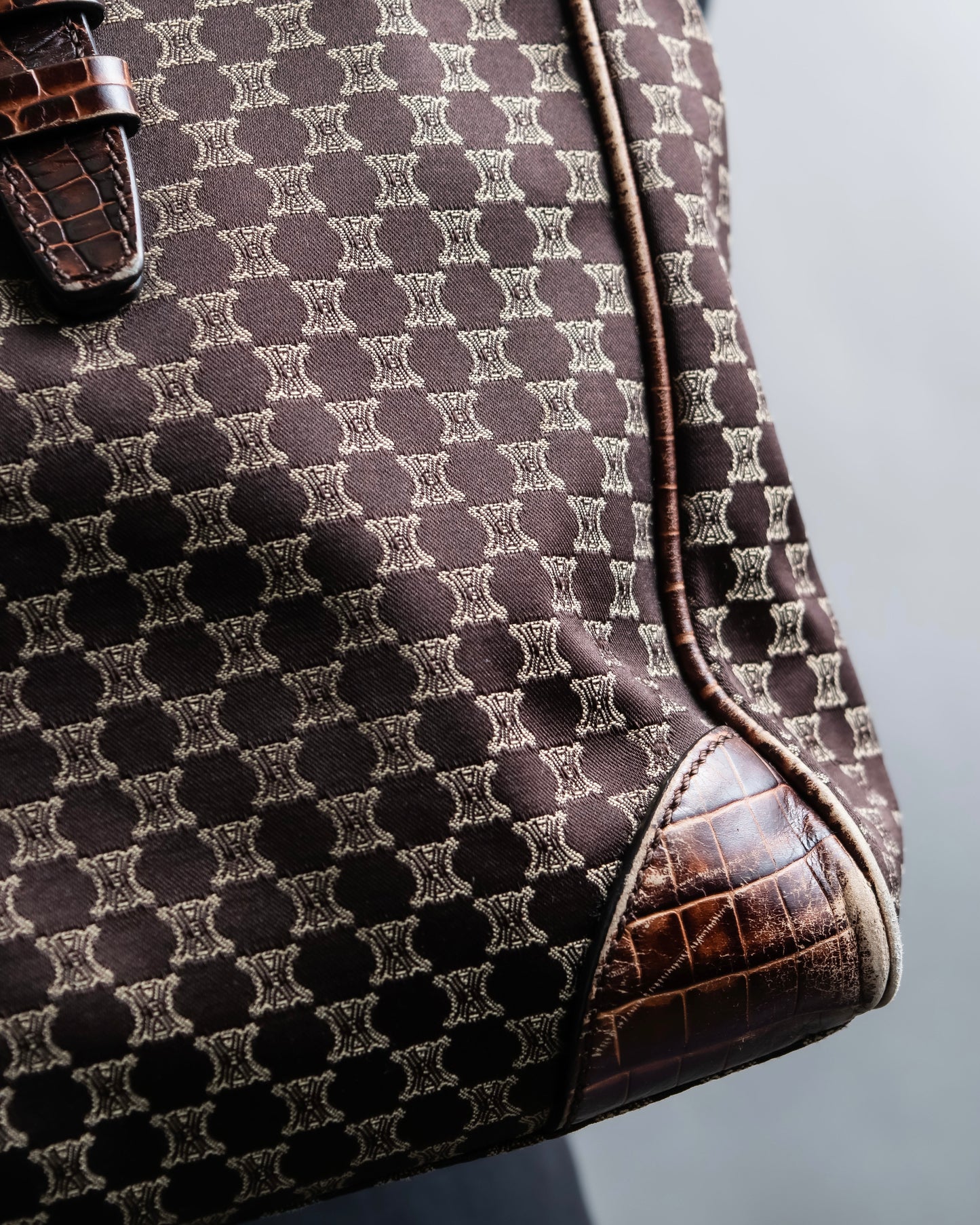 "CELINE" Macadam pattern crocodile switching one handle bag