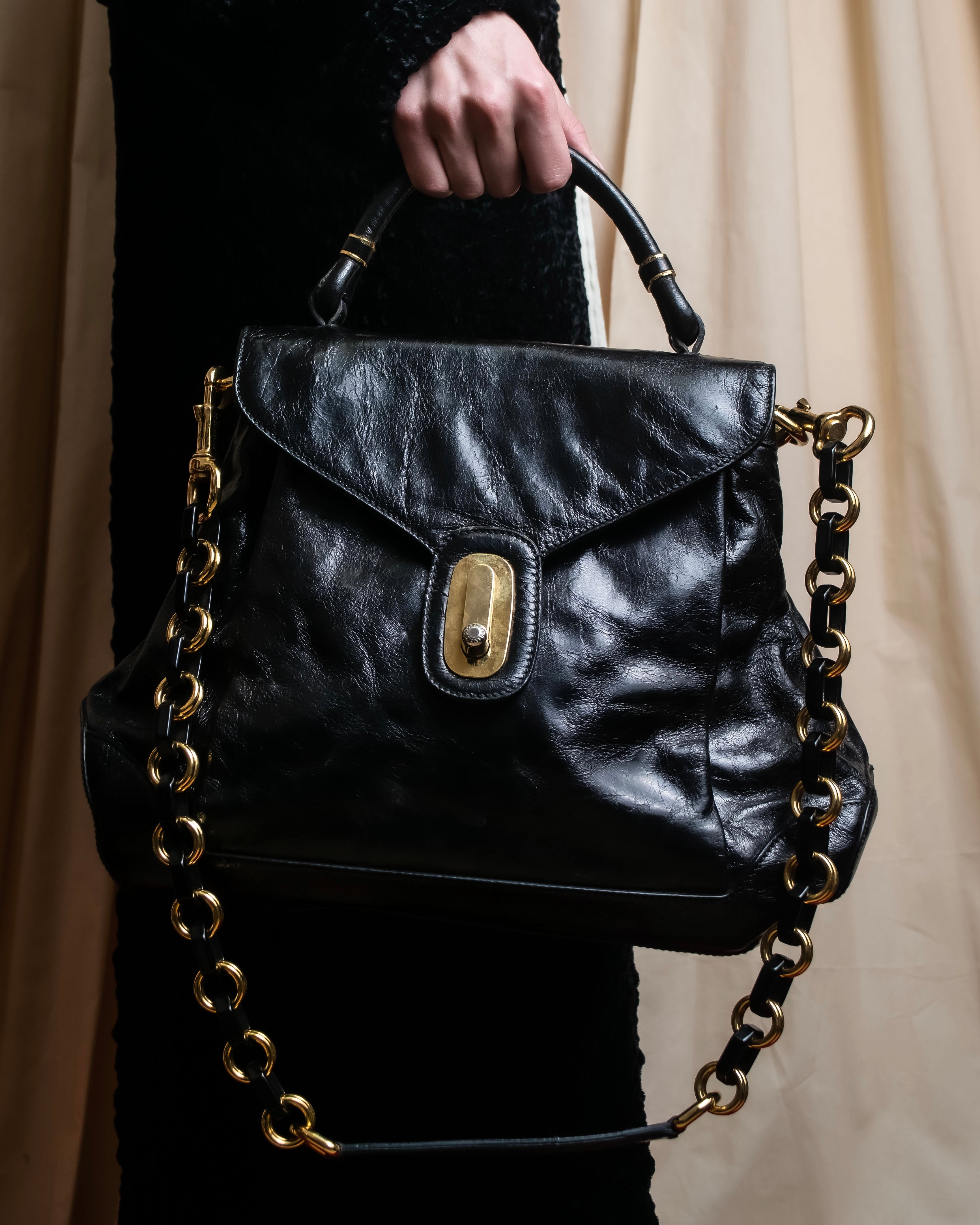 "DOLCE &amp; GABBANA" Gold chain two-way leather bag