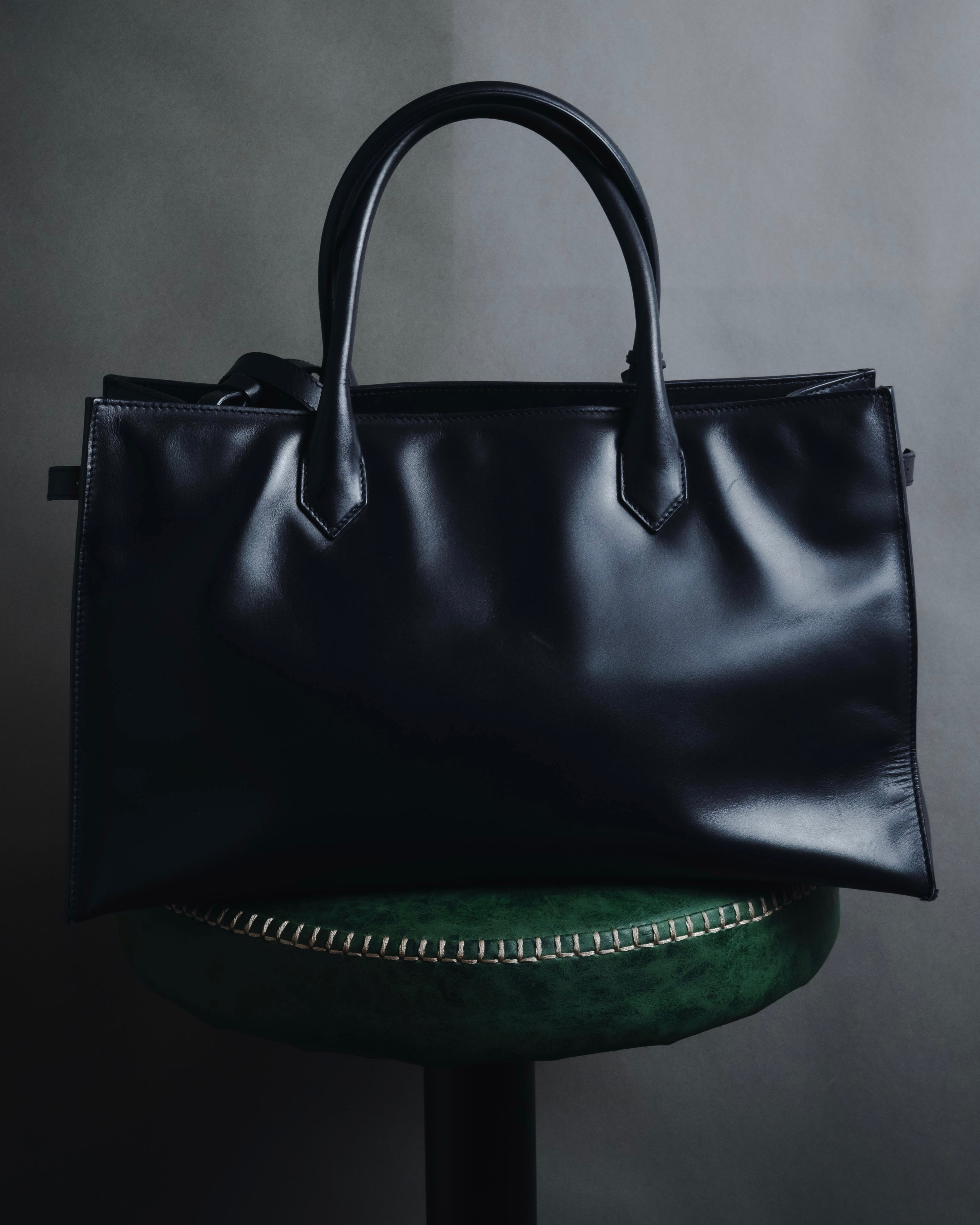 "BALENCIAGA" 2013 Autumn/Winter Padlock All Afternoon Structured Leather Bag