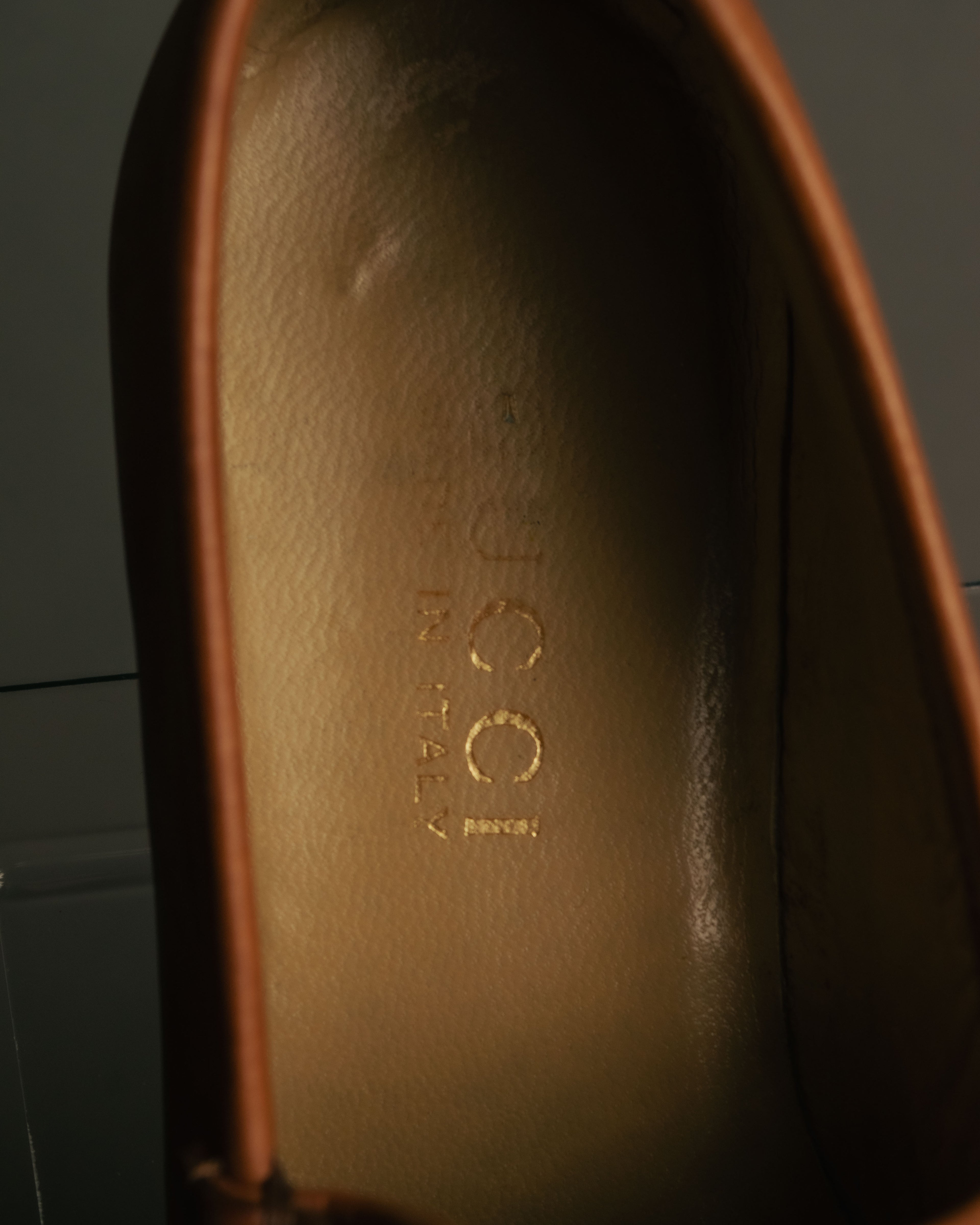 “GUCCI” 70’s-80’s Horsebit leather loafers