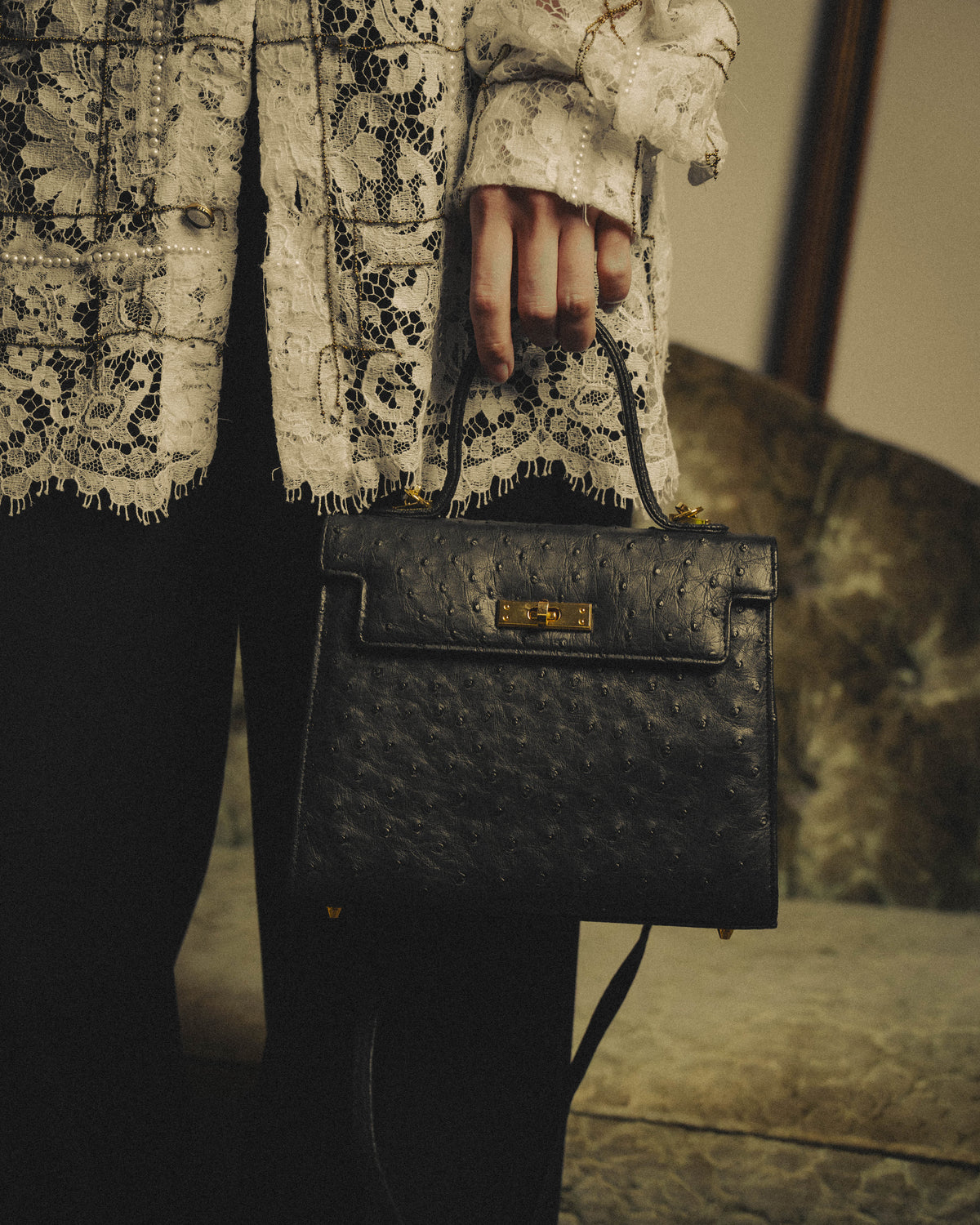 -SPECIAL- "Balenciaga" 90's-00's Ostrich leather structured top handle bag