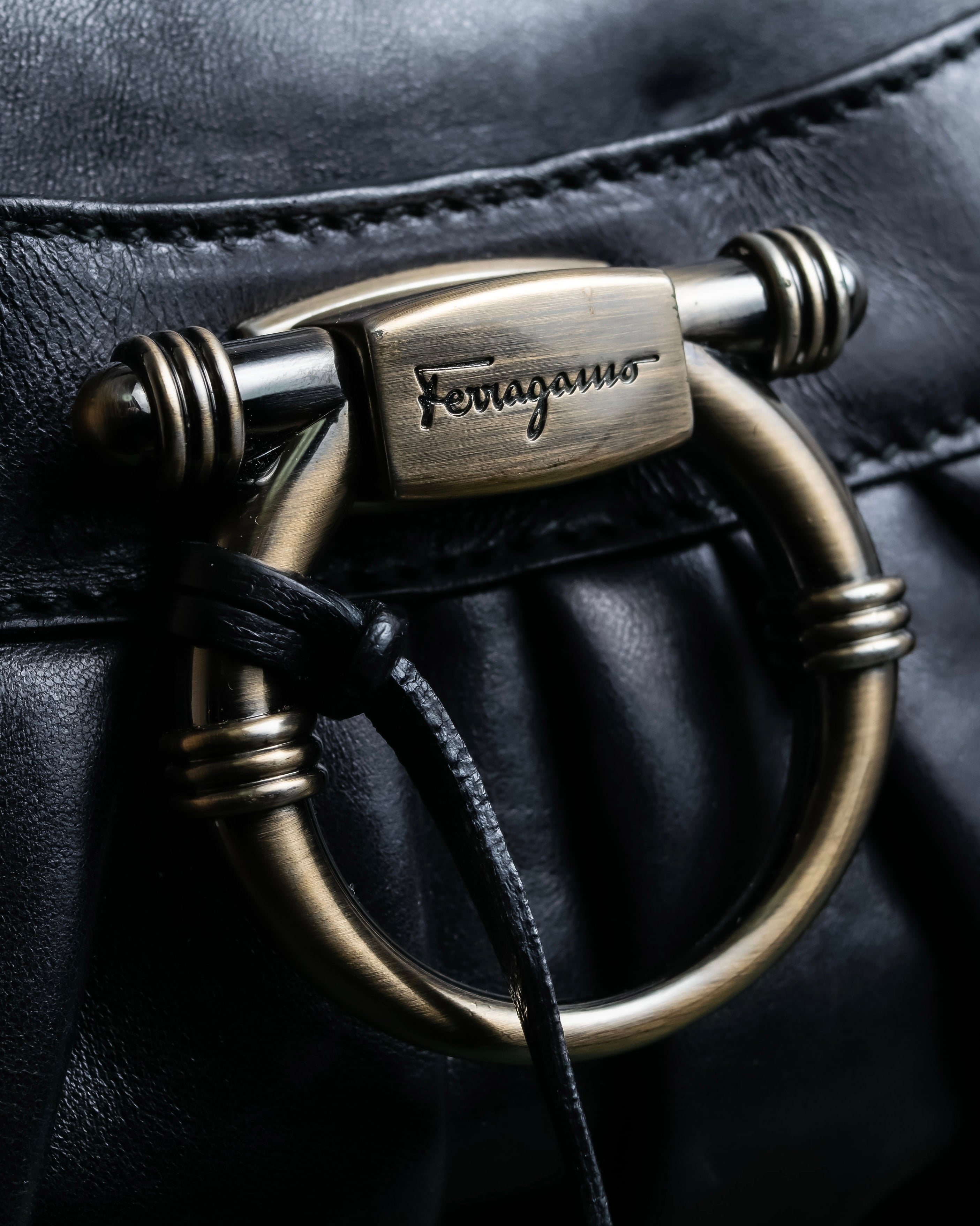 "Salvatore Ferragamo" Gancini motif leather one-handle bag