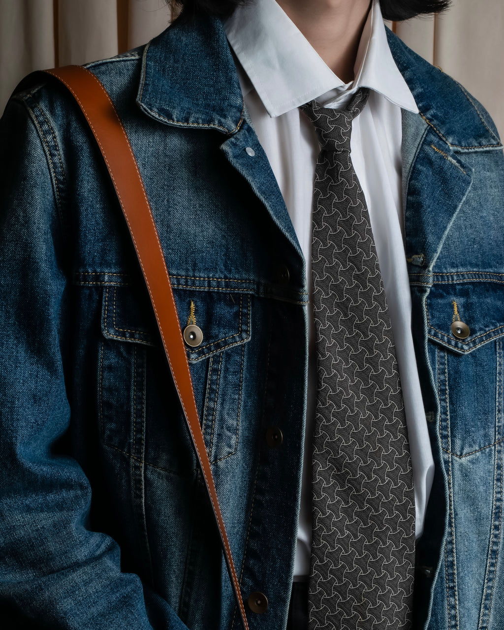 "GIORGIO ARMANI" Charcoal gray geometric pattern necktie