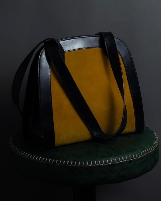 "CELINE" Circle charm design suede one-handle bag