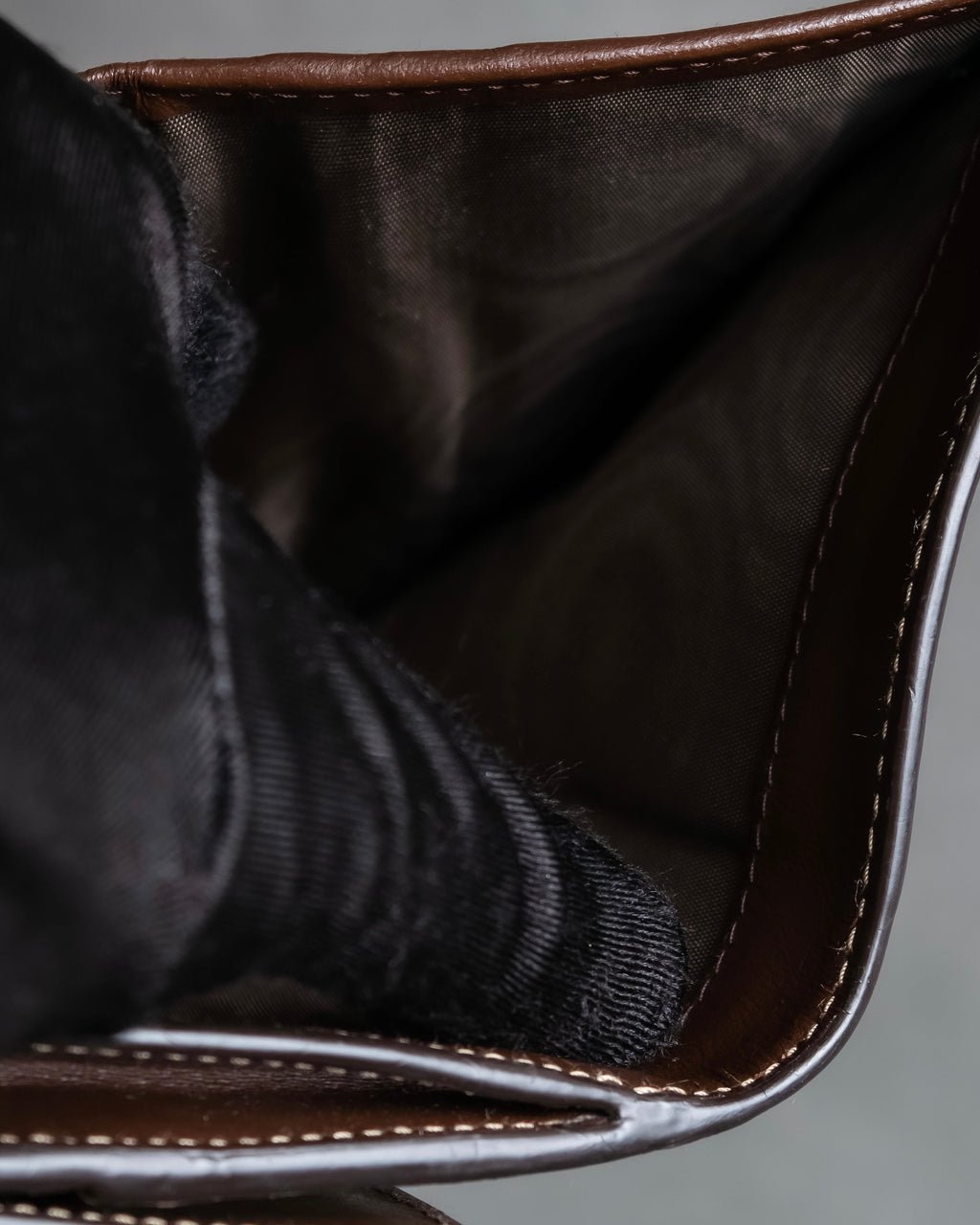 "PRADA" Logo engraved canvas＆leather combination short wallet