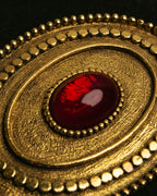 -SPECIAL- “CHANEL” 1982Years red cabochon oval brooch
