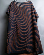 "PLEATS PLEASE ISSEY MIYAKE"
 Marble print dolman sleeve tops