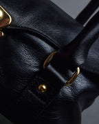 "ADMJ" Gold clasp grain leather shoulder bag