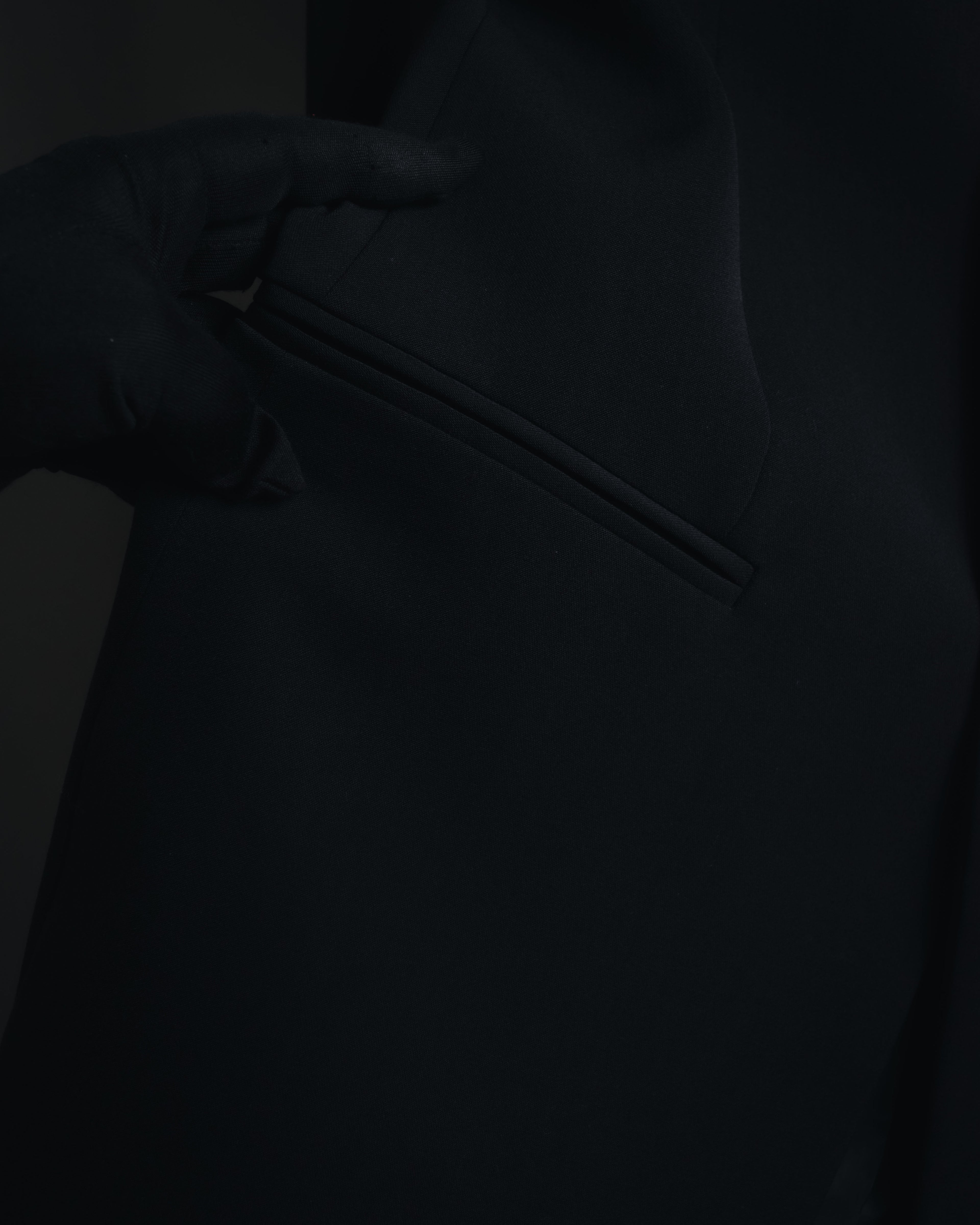 "EMPORIO ARMANI" Minimalist three-button tailored jacket