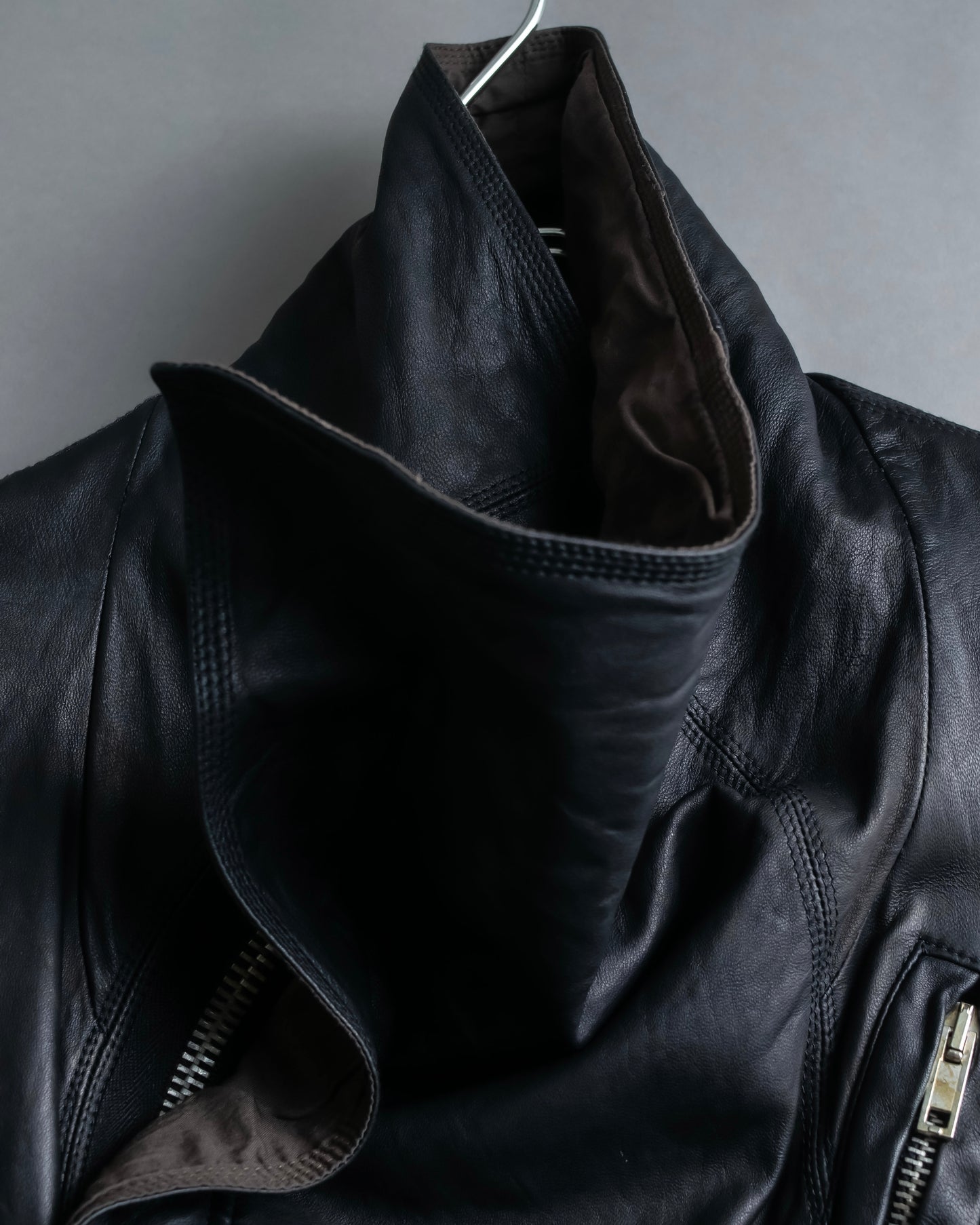 "Rick Owens" 100% lamb leather high neck sleeveless jacket