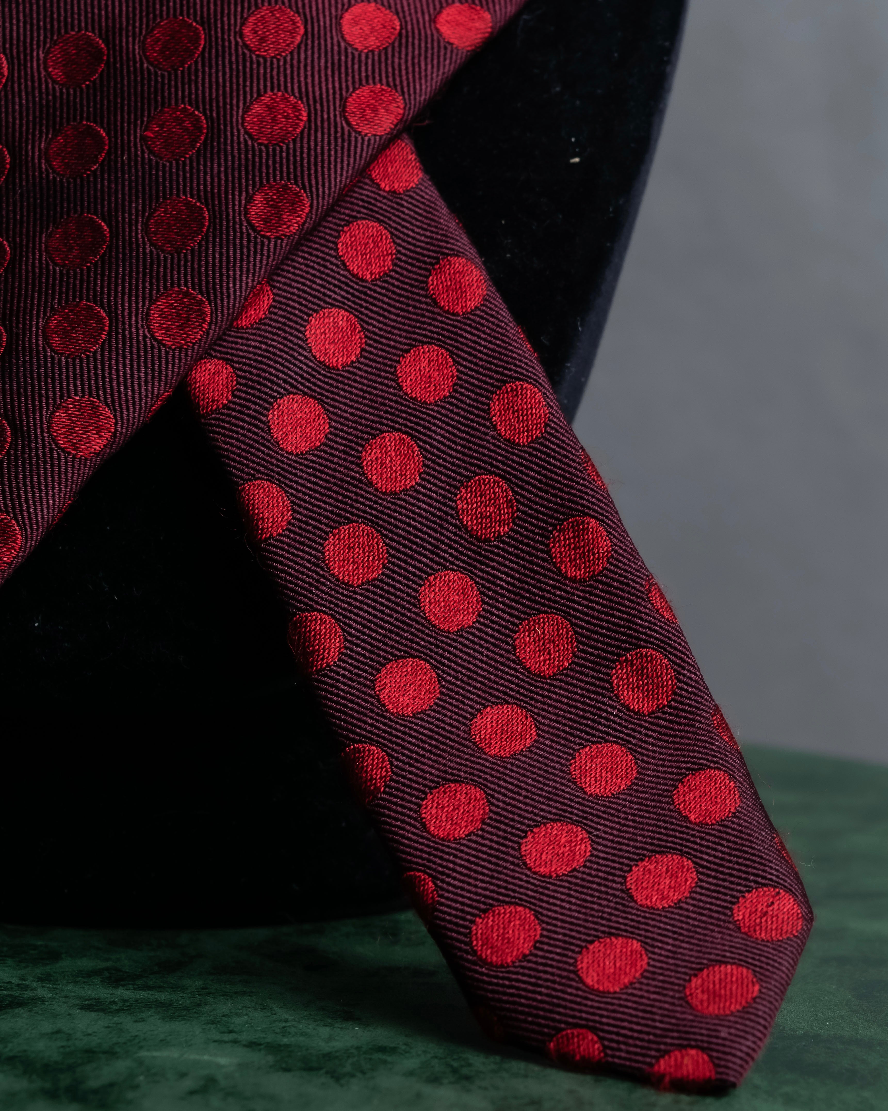 "DIOR" Red dot pattern narrow necktie