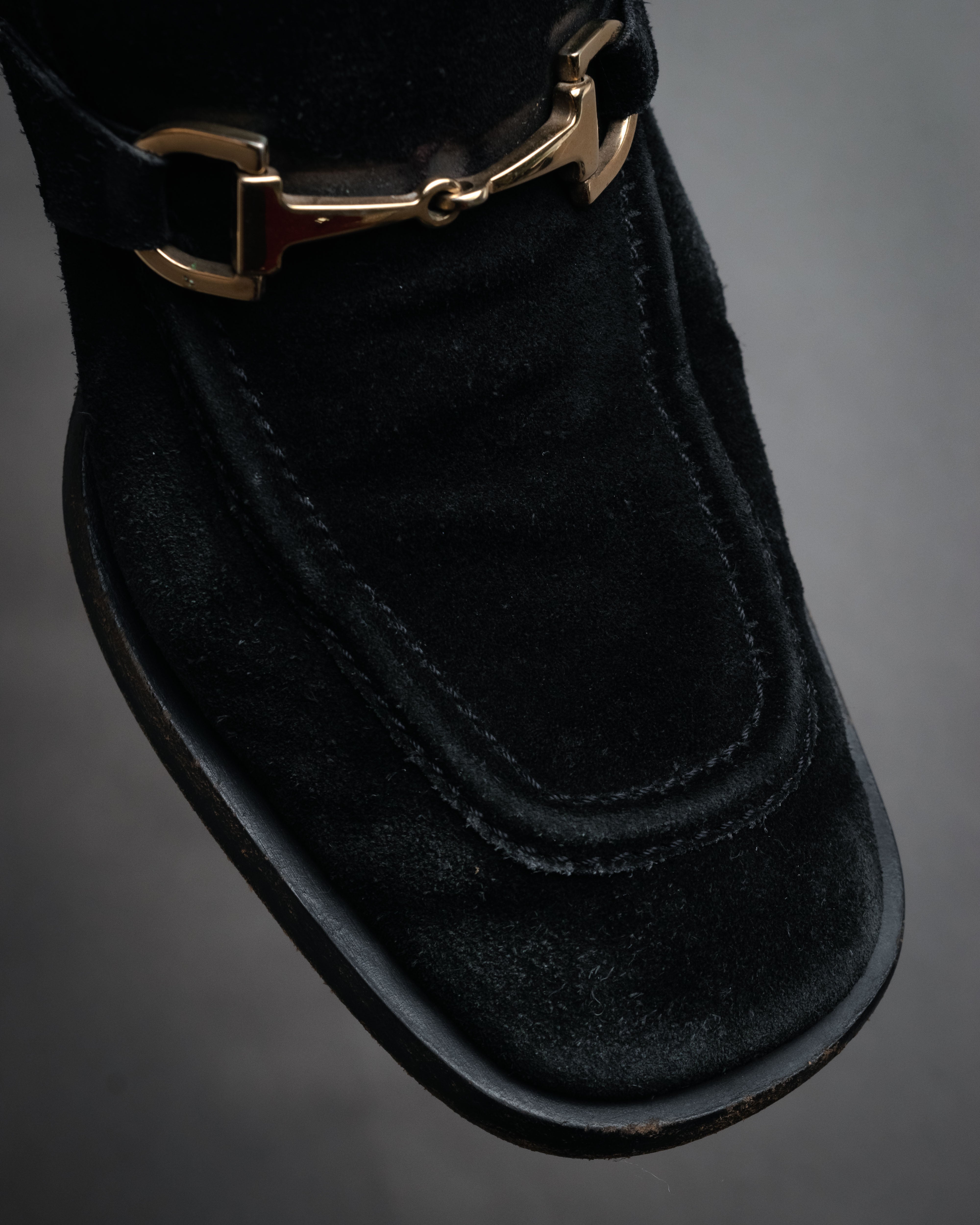 GUCCI (グッチ) - ホースビット スクエアトゥ ローファー - ブラック