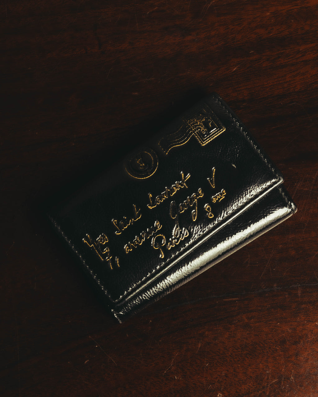 “Yves Saint Laurent” 00’s-10’s Y-Mail patent leather key case