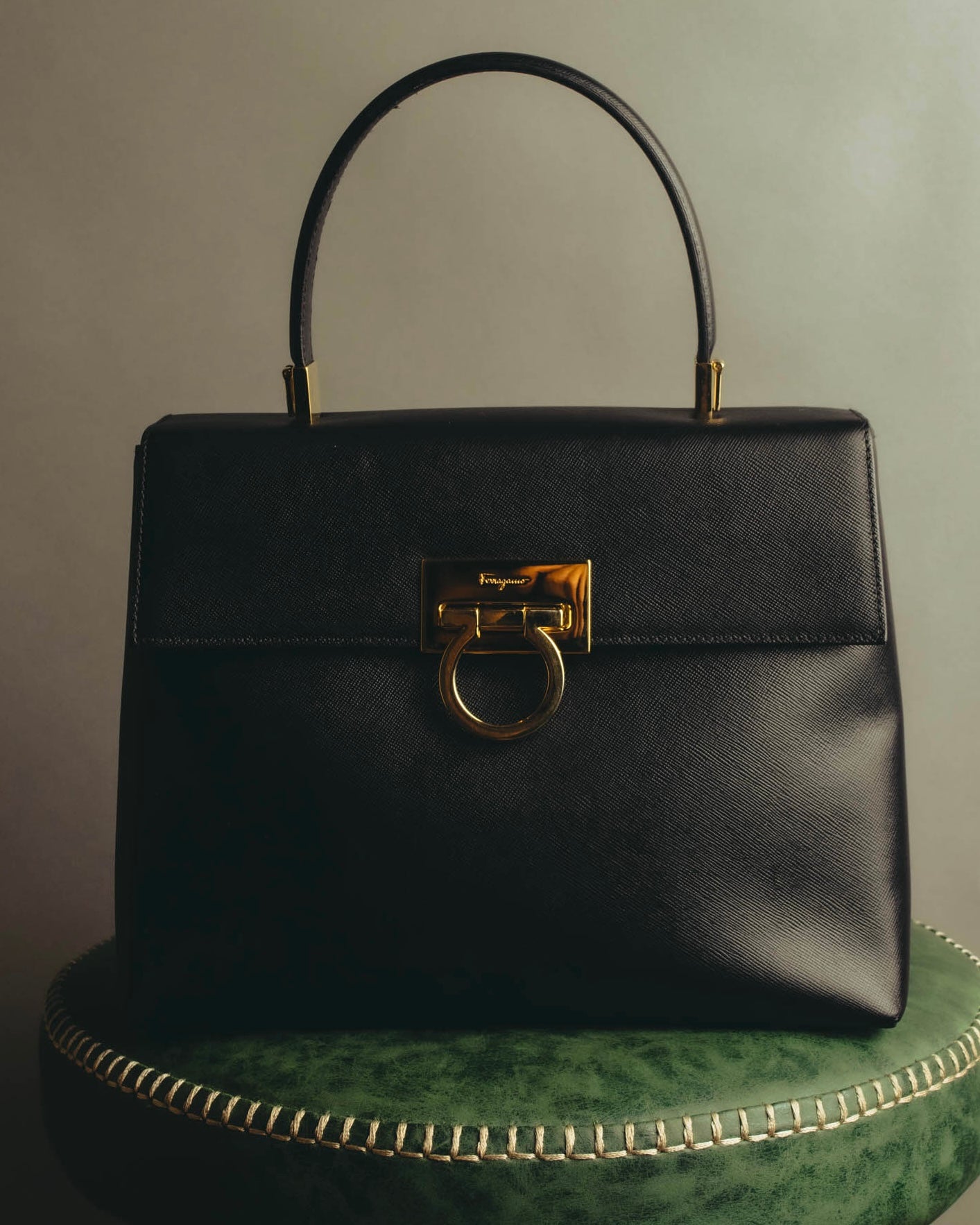 "Salvatore Ferragamo" 90's-00's Structured gancini leather top handle bag