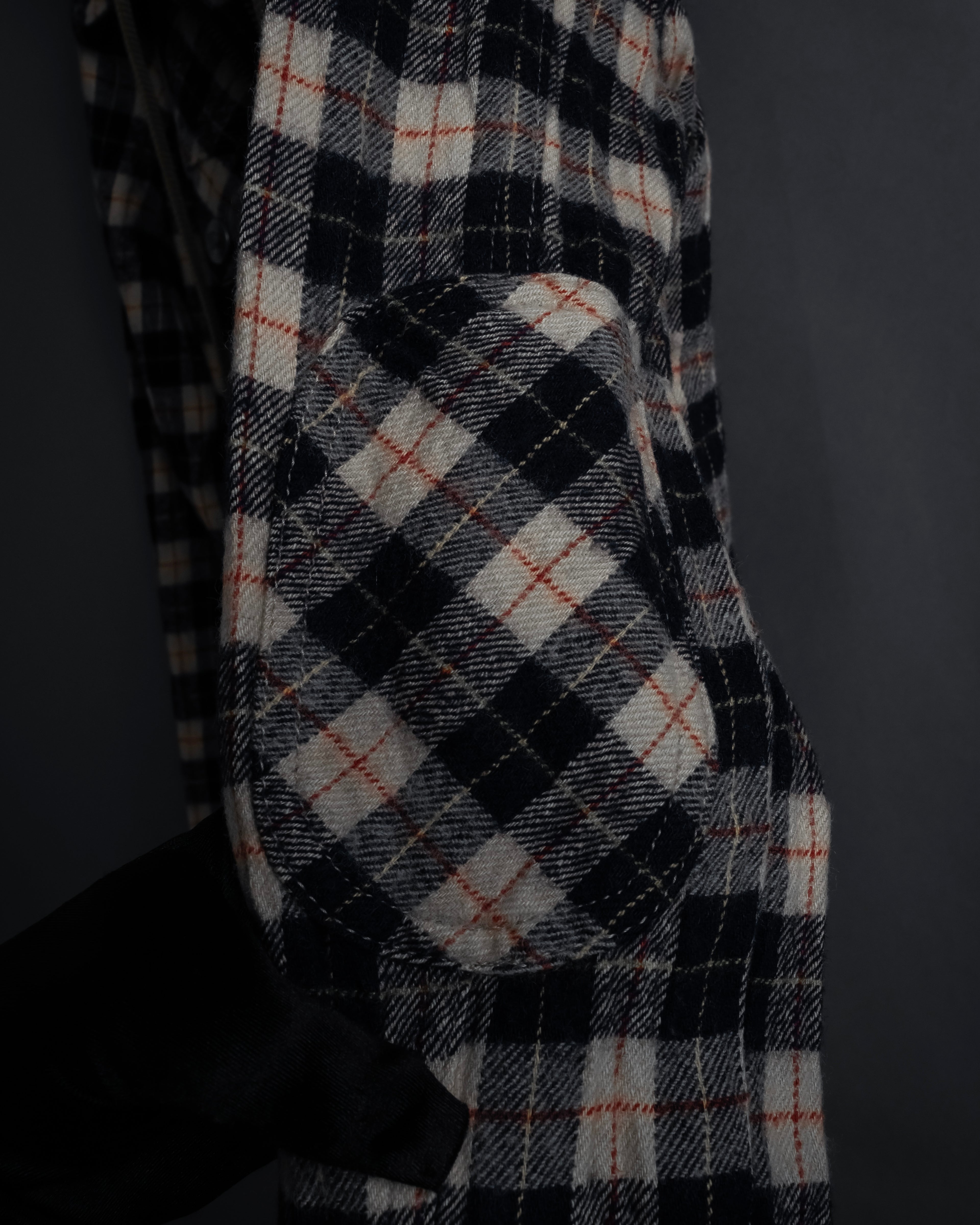 "BURBERRY Blue Label" Layered docking design hooded zip jacket